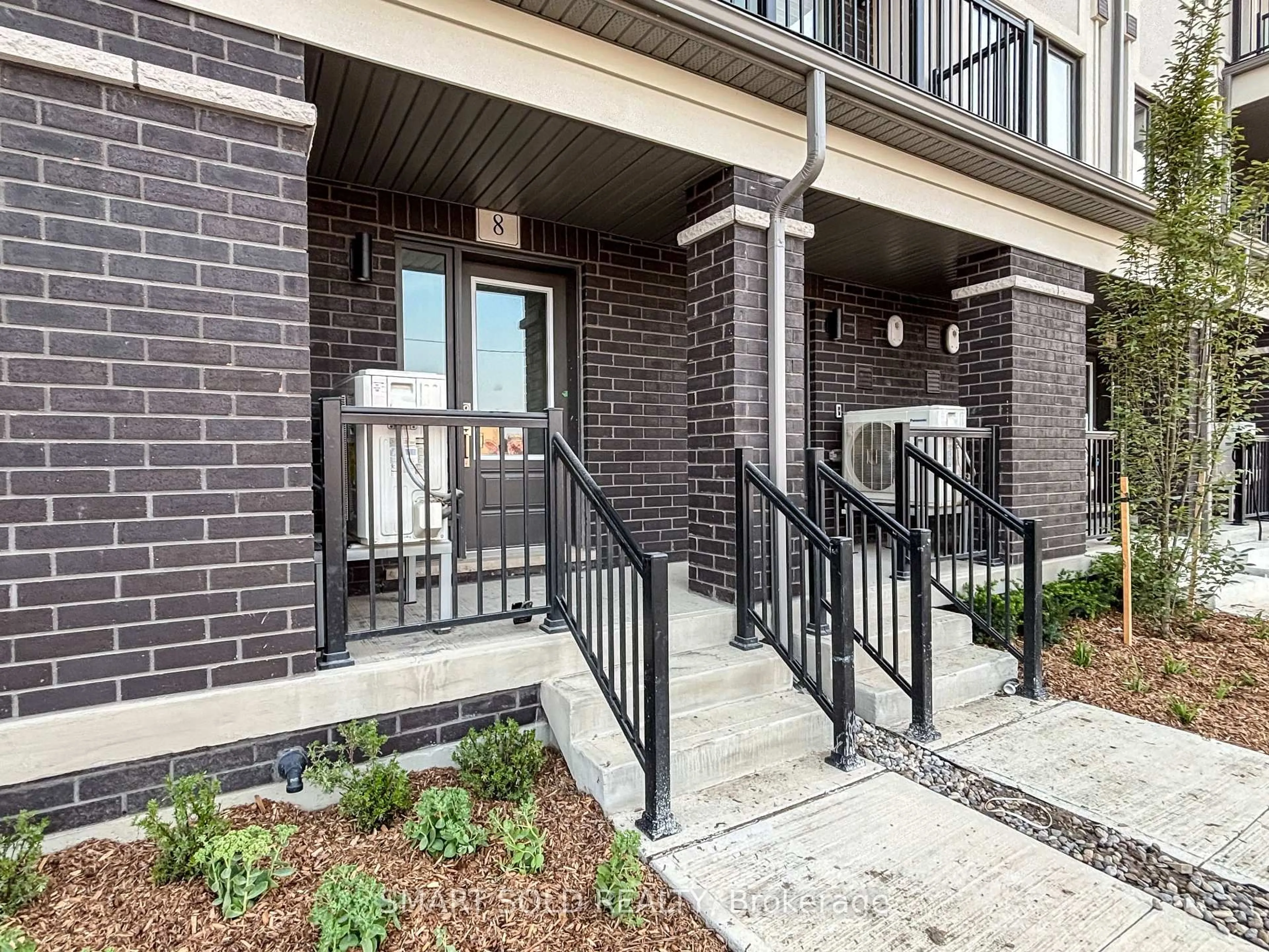 Unknown for 8 Matawin Lane, Richmond Hill Ontario L4B 0H8