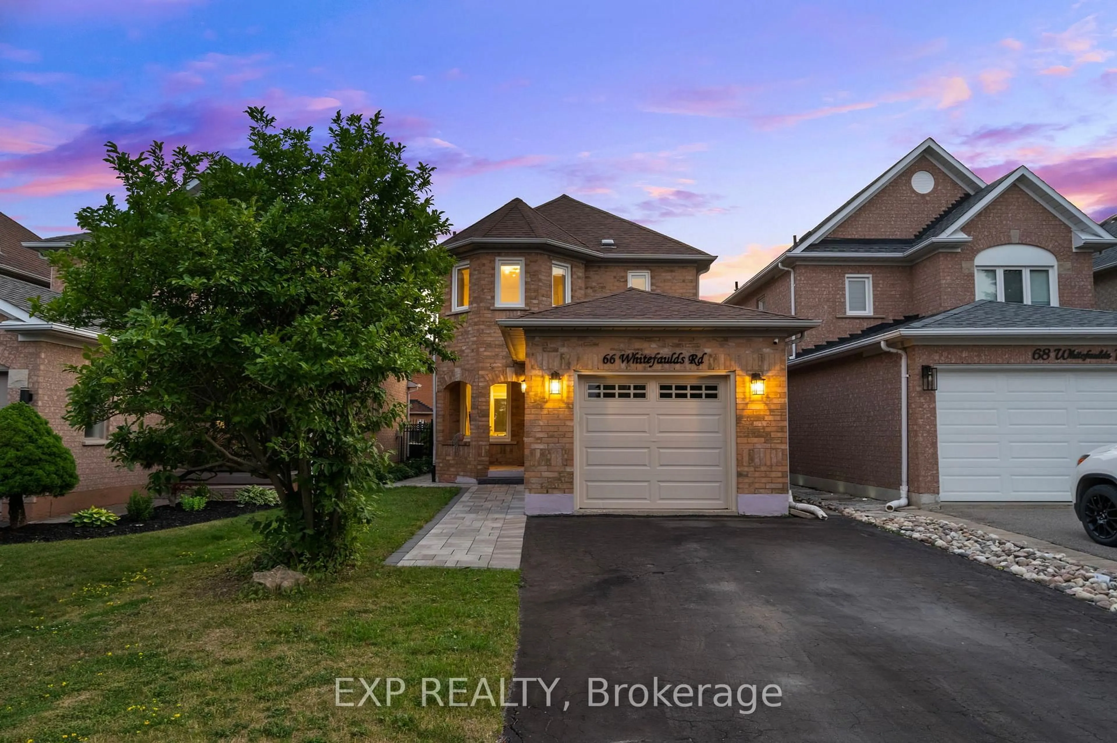 A pic from outside/outdoor area/front of a property/back of a property/a pic from drone, street for 66 Whitefaulds Rd, Vaughan Ontario L6A 2K4