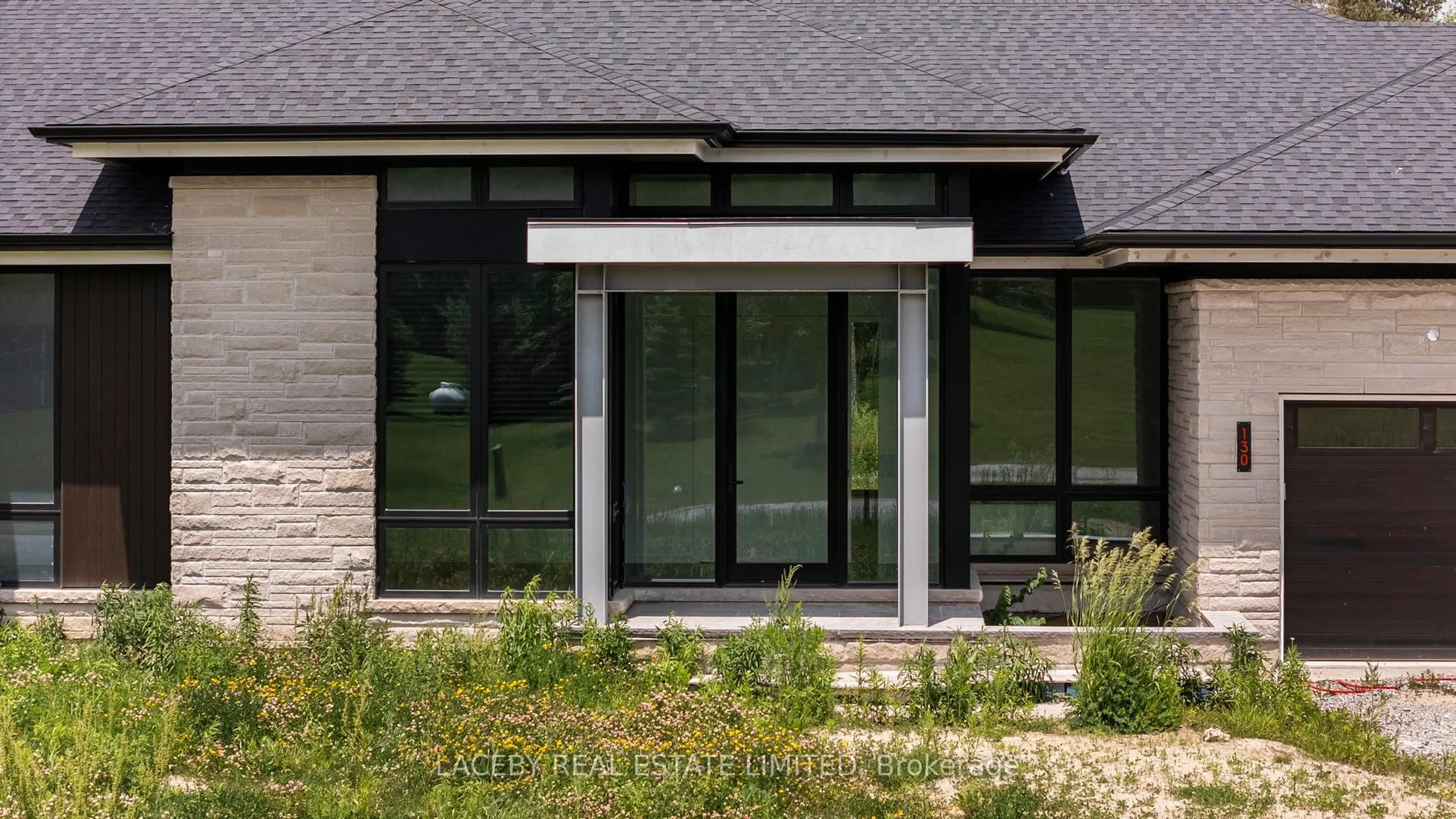 Unknown for 130 Dale Cres, Bradford West Gwillimbury Ontario L0L 1L0