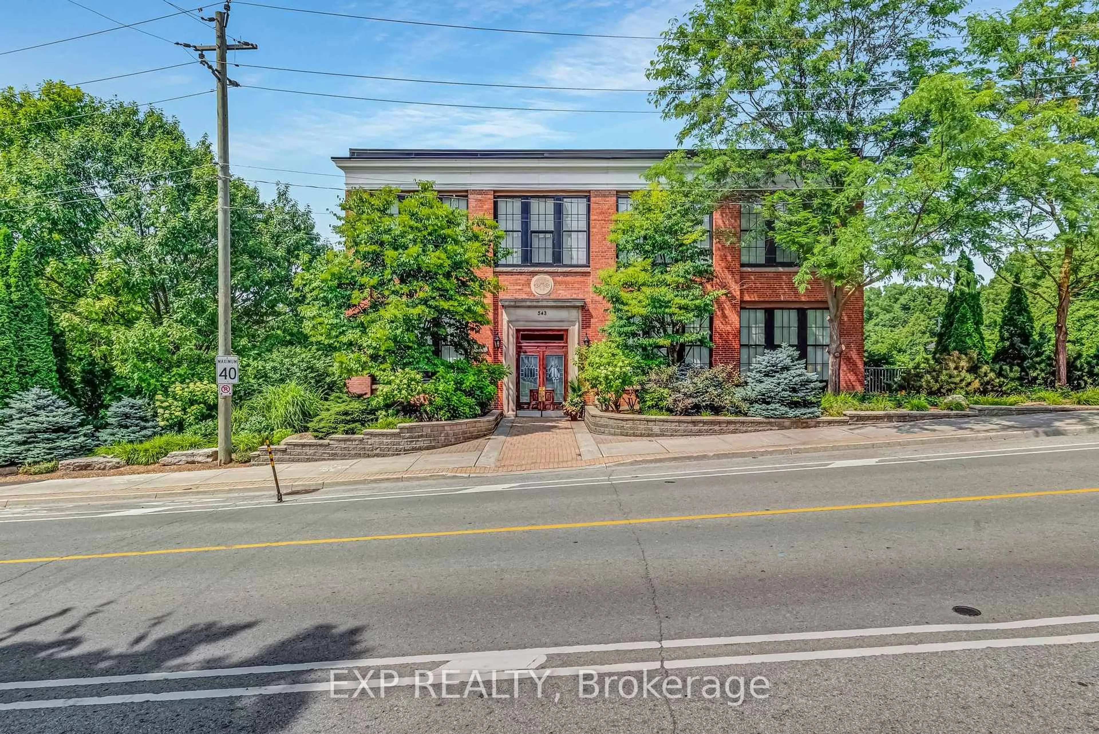 Home with brick exterior material, street for 543 Timothy St #111, Newmarket Ontario L3Y 1R1