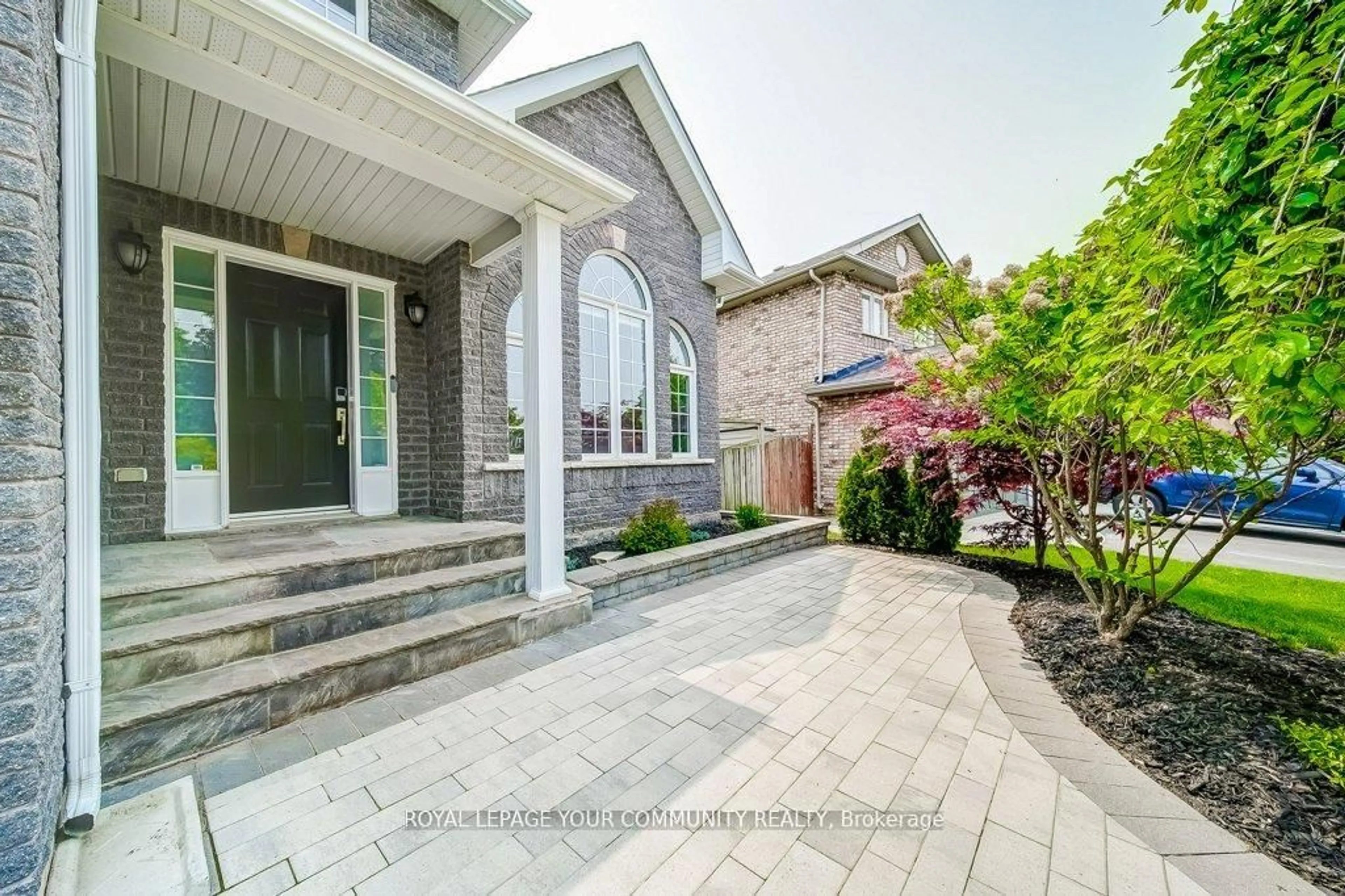 Home with brick exterior material, street for 96 Kerfoot Cres, Georgina Ontario L4P 4B6