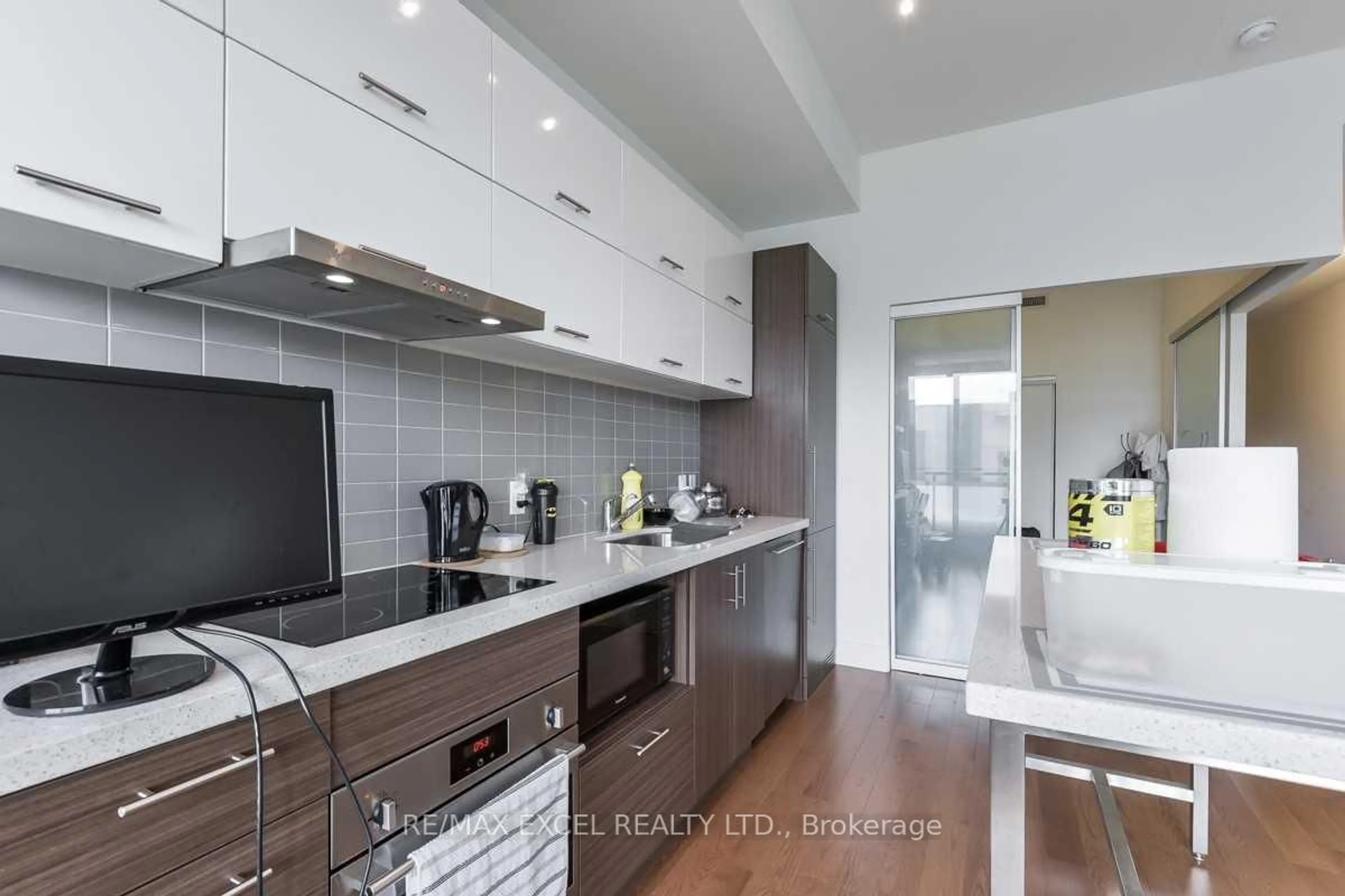 Contemporary kitchen, unknown for 180 Enterprise Blvd #410, Markham Ontario L6G 0G4