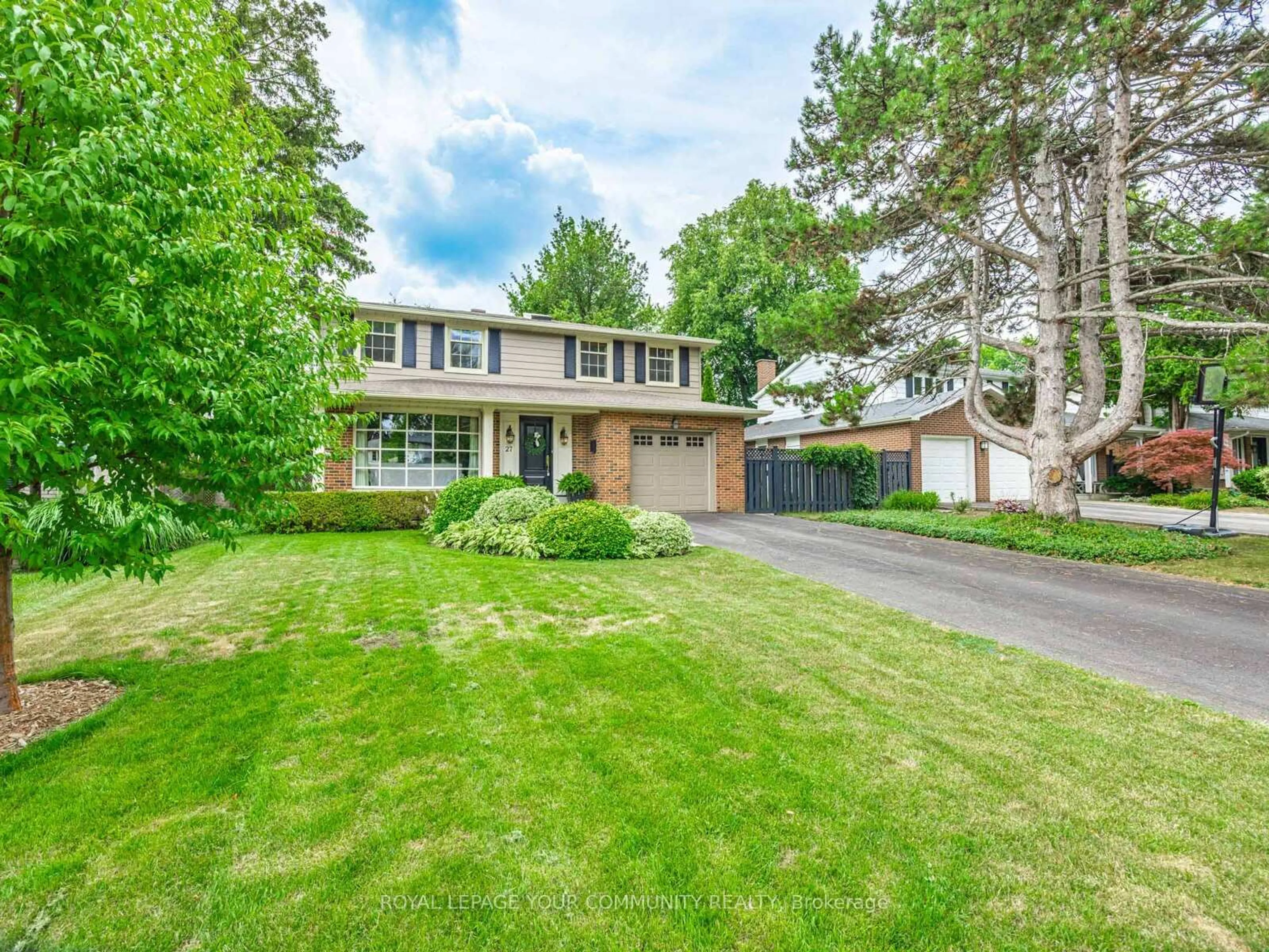 Unknown for 27 Wild Cherry Lane, Markham Ontario L3T 3T3