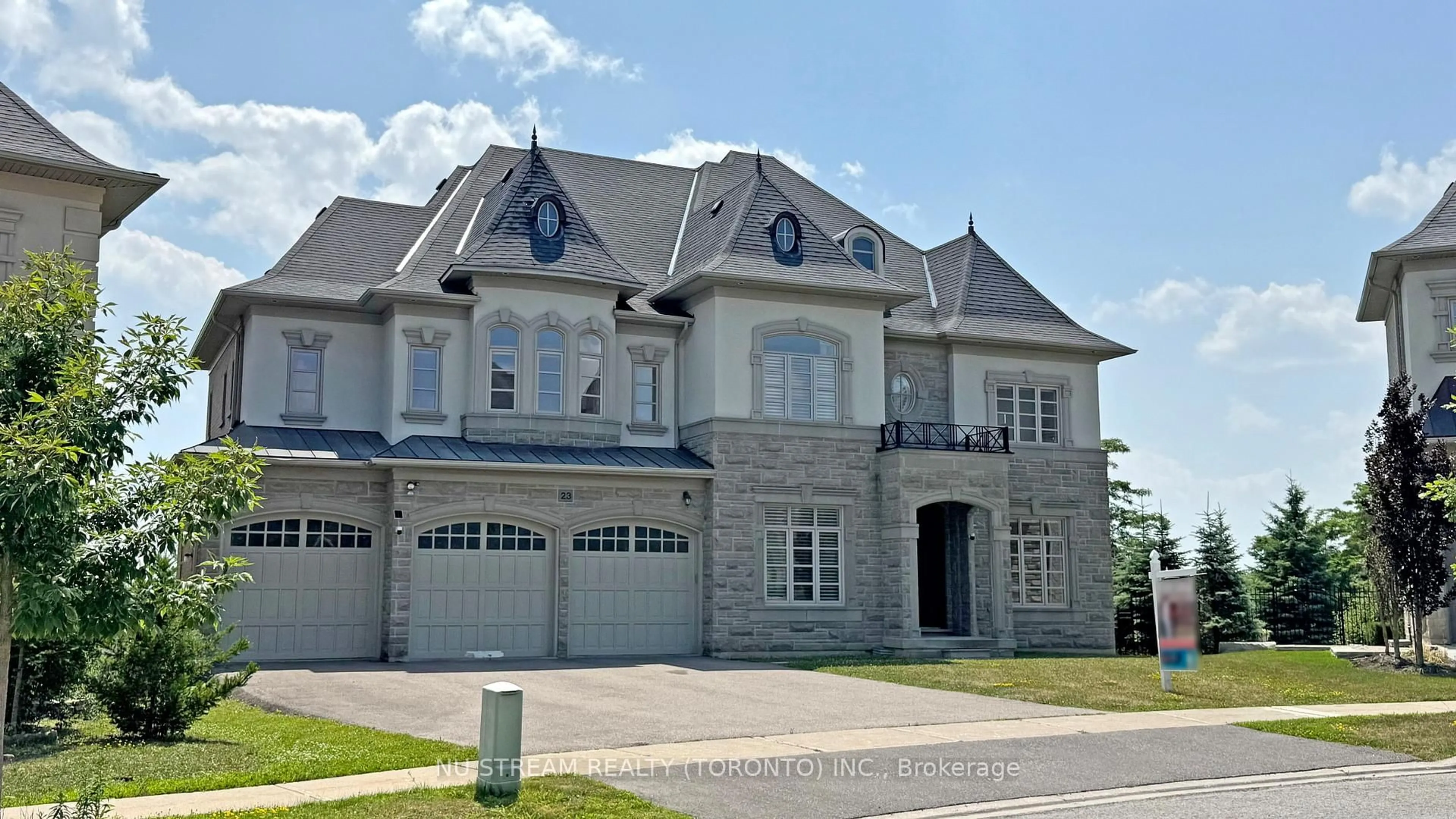 Home with brick exterior material, street for 23 Finesse Crt, Richmond Hill Ontario L4E 0W7