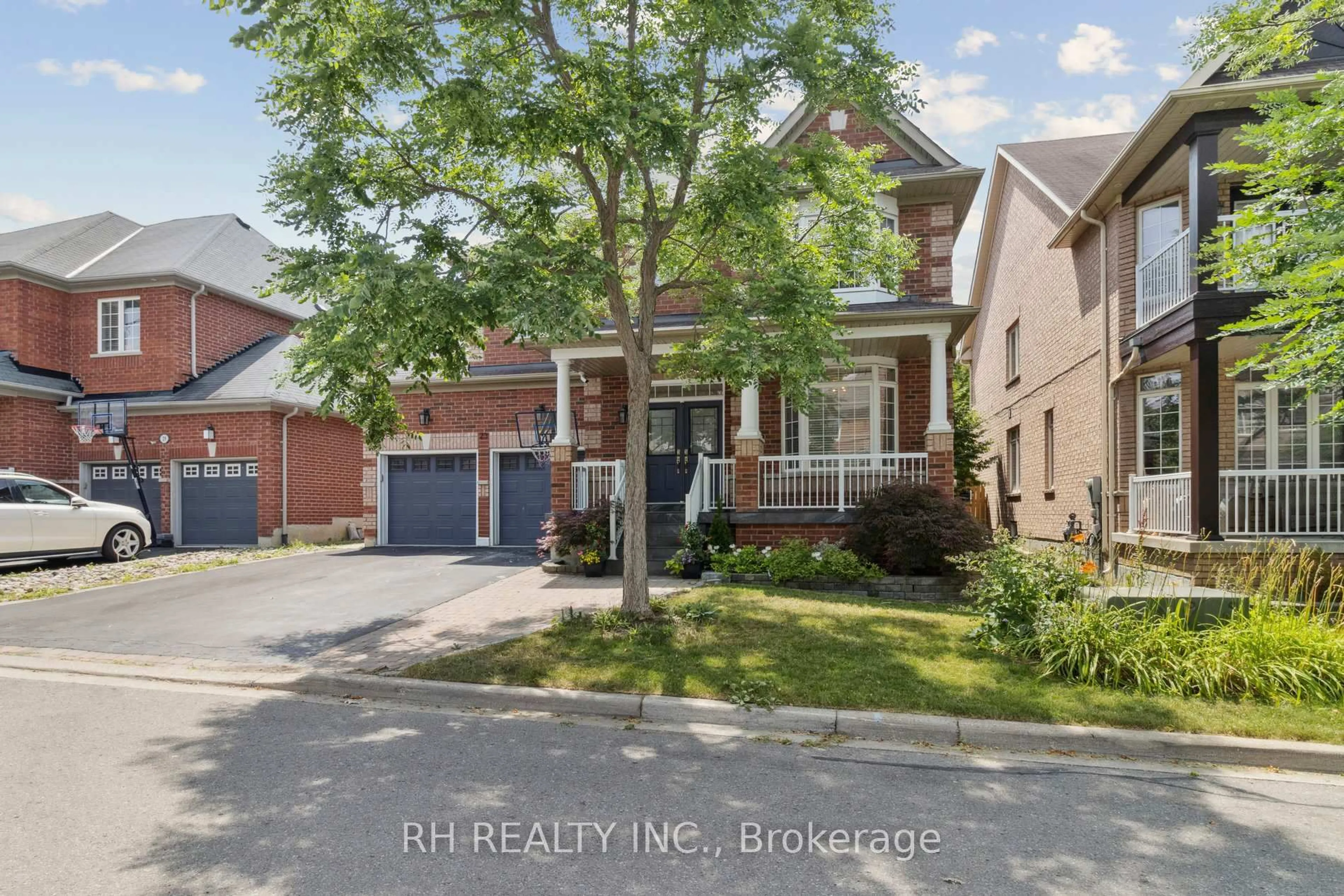 Home with brick exterior material, street for 23 Filippazzo Rd, Vaughan Ontario L4H 0M5