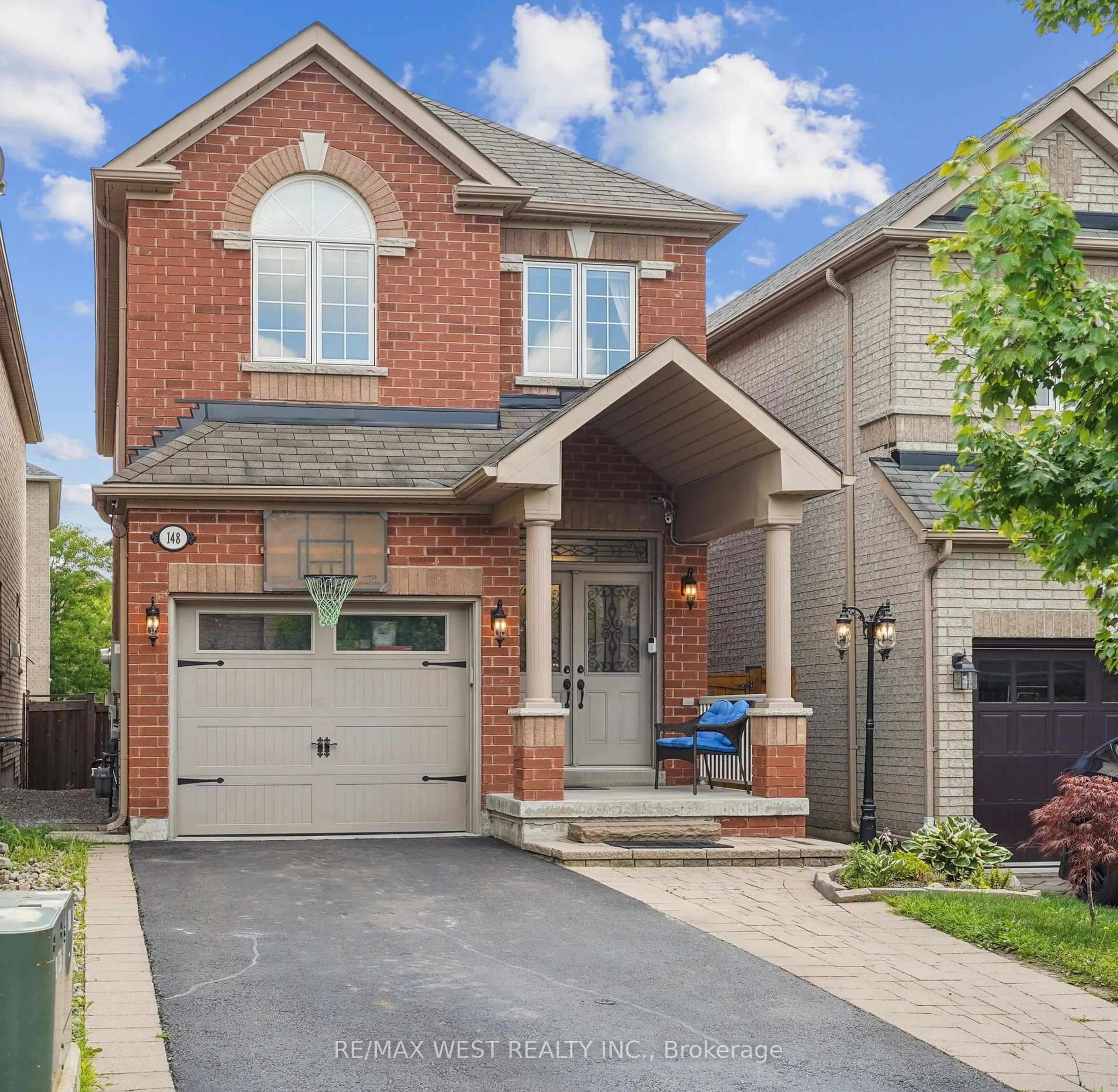 Home with brick exterior material, street for 148 Chayna Cres, Vaughan Ontario L6A 0L6