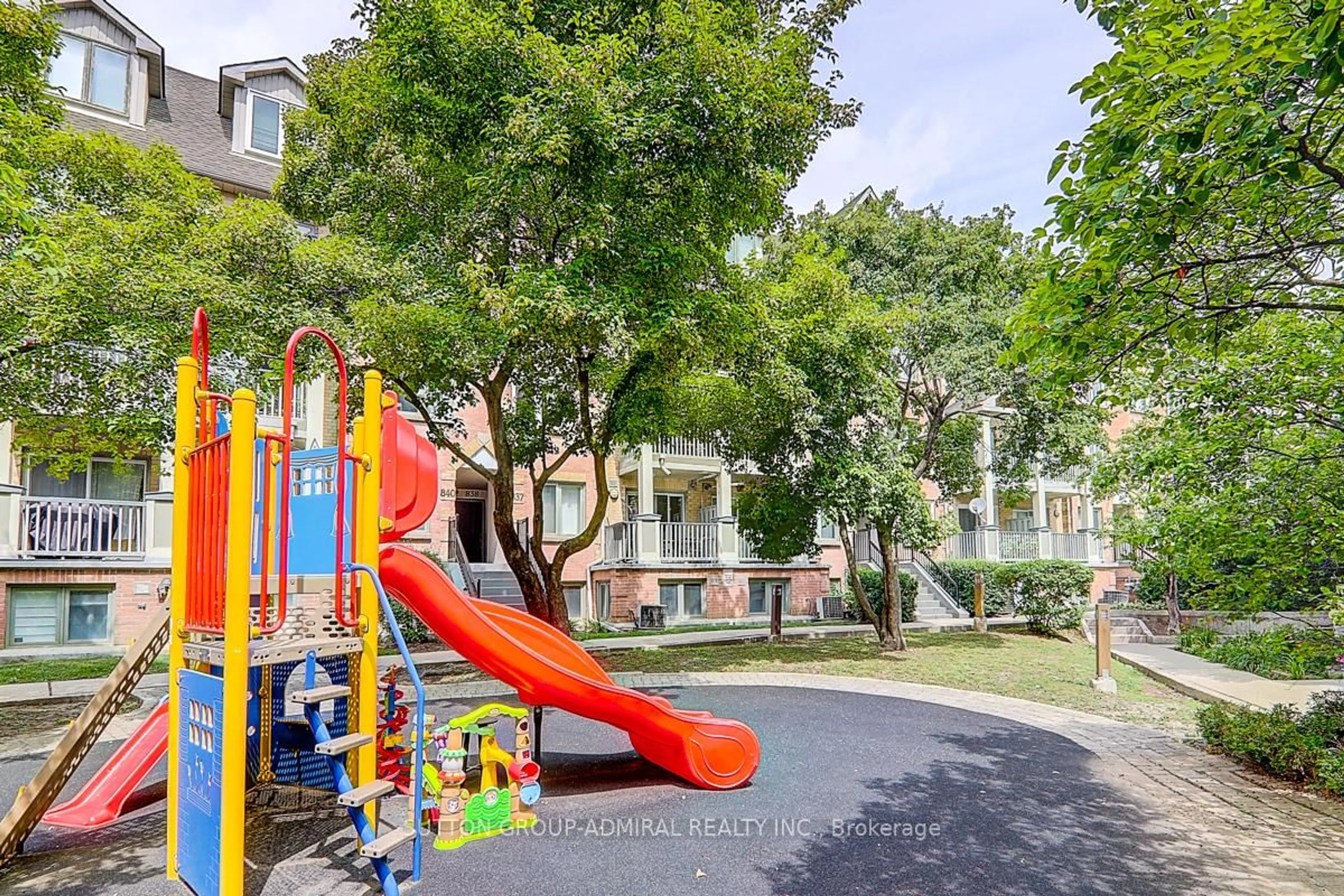 Unknown for 75 Weldrick Rd #838, Richmond Hill Ontario L4C 0H9