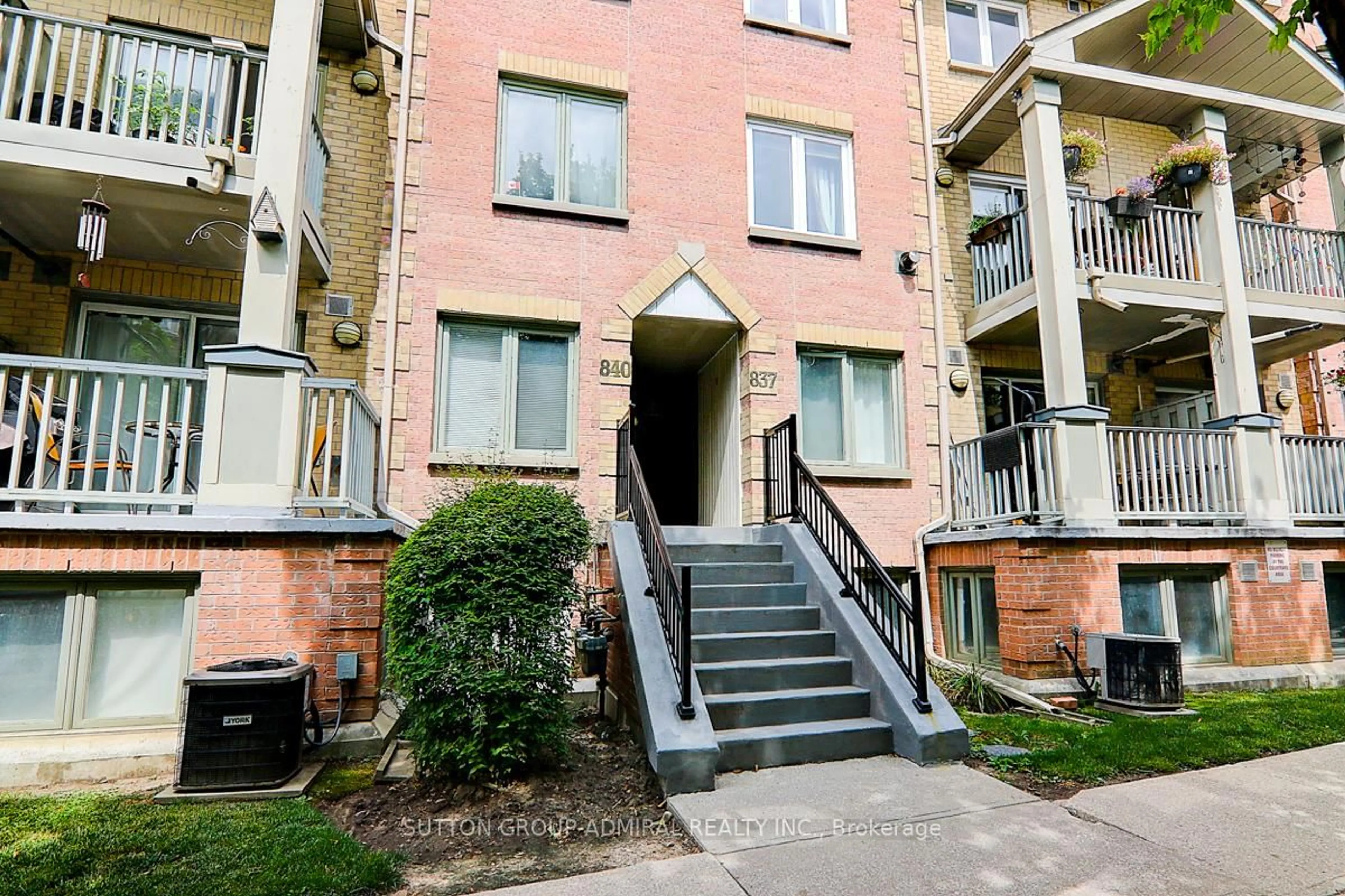 Unknown for 75 Weldrick Rd #838, Richmond Hill Ontario L4C 0H9