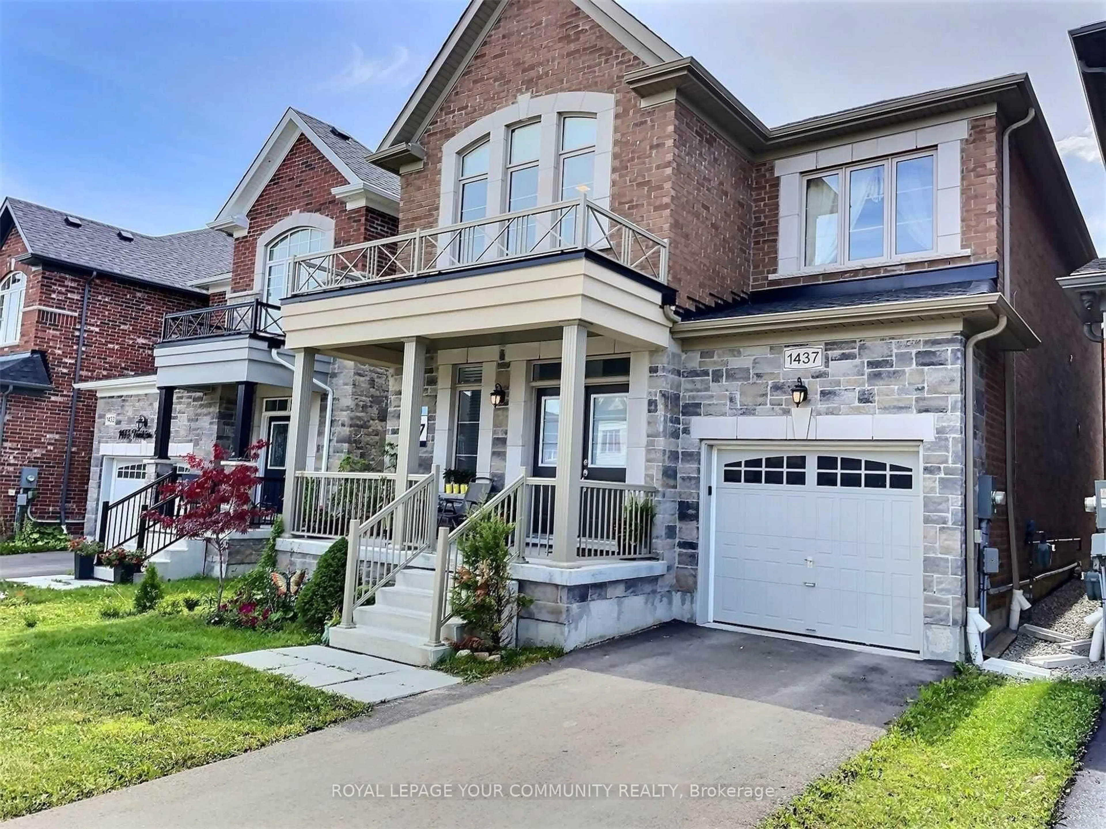 Home with brick exterior material, street for 1437 Tomkins Rd, Innisfil Ontario L9S 0M8