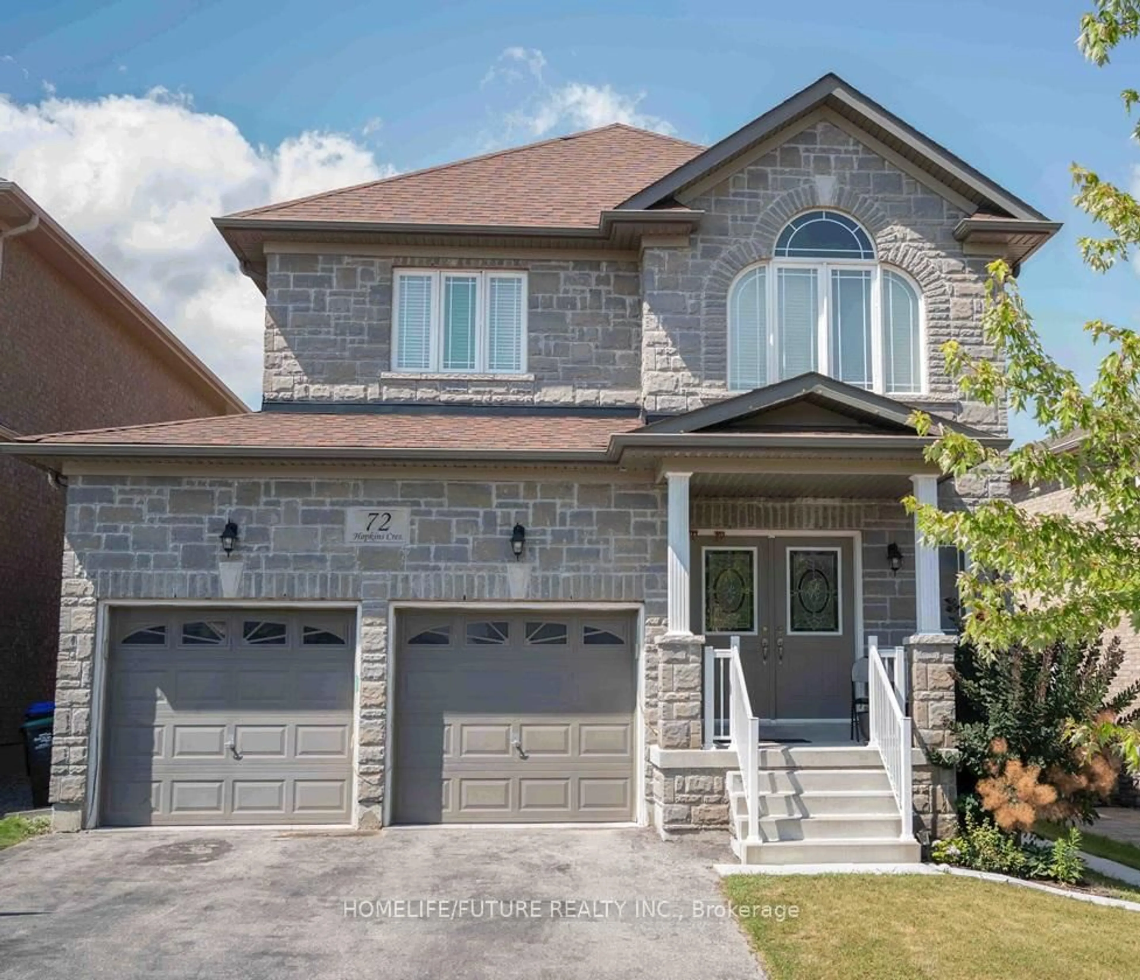 Home with brick exterior material, street for 72 Hopkins Cres, Bradford West Gwillimbury Ontario L3Z 0R7