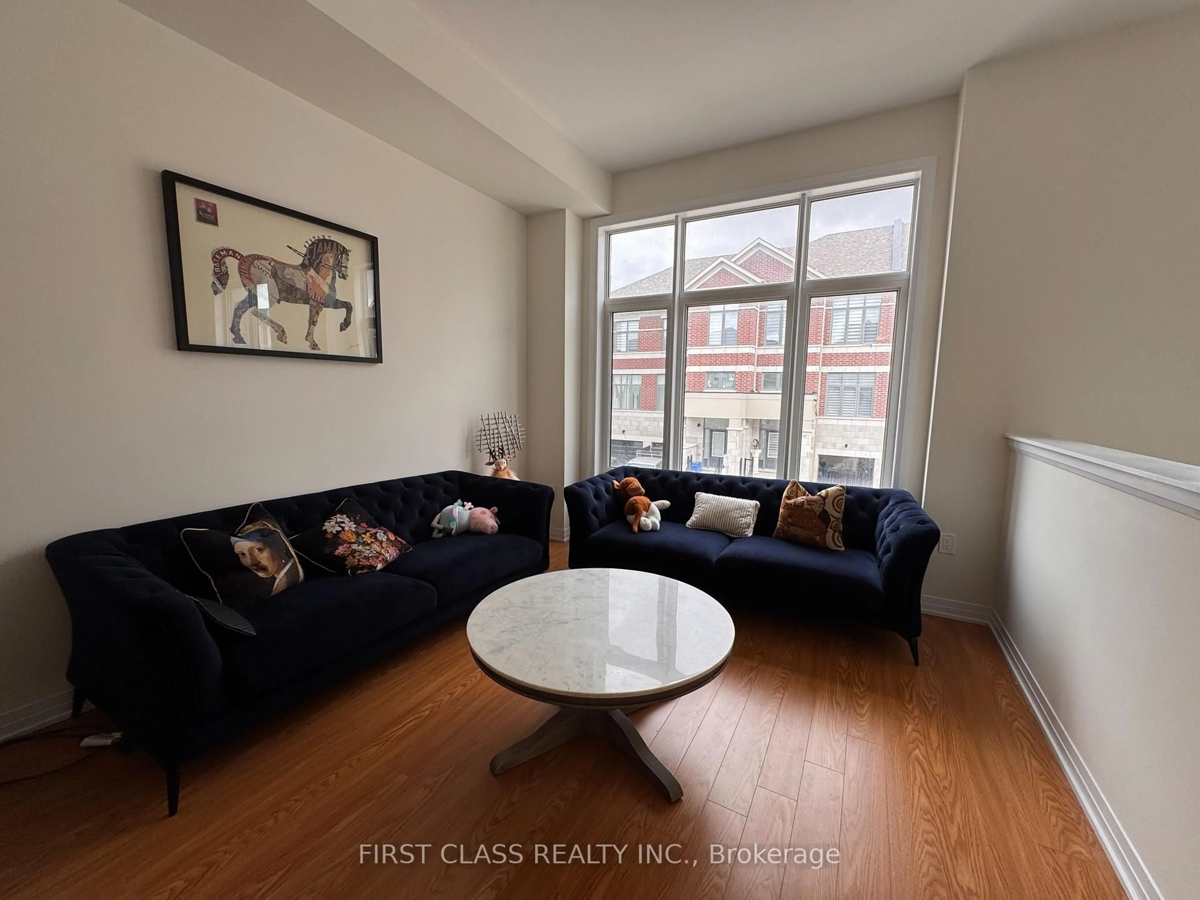 Living room with furniture, unknown for 56 Millman Lane, Richmond Hill Ontario L4E 3R9