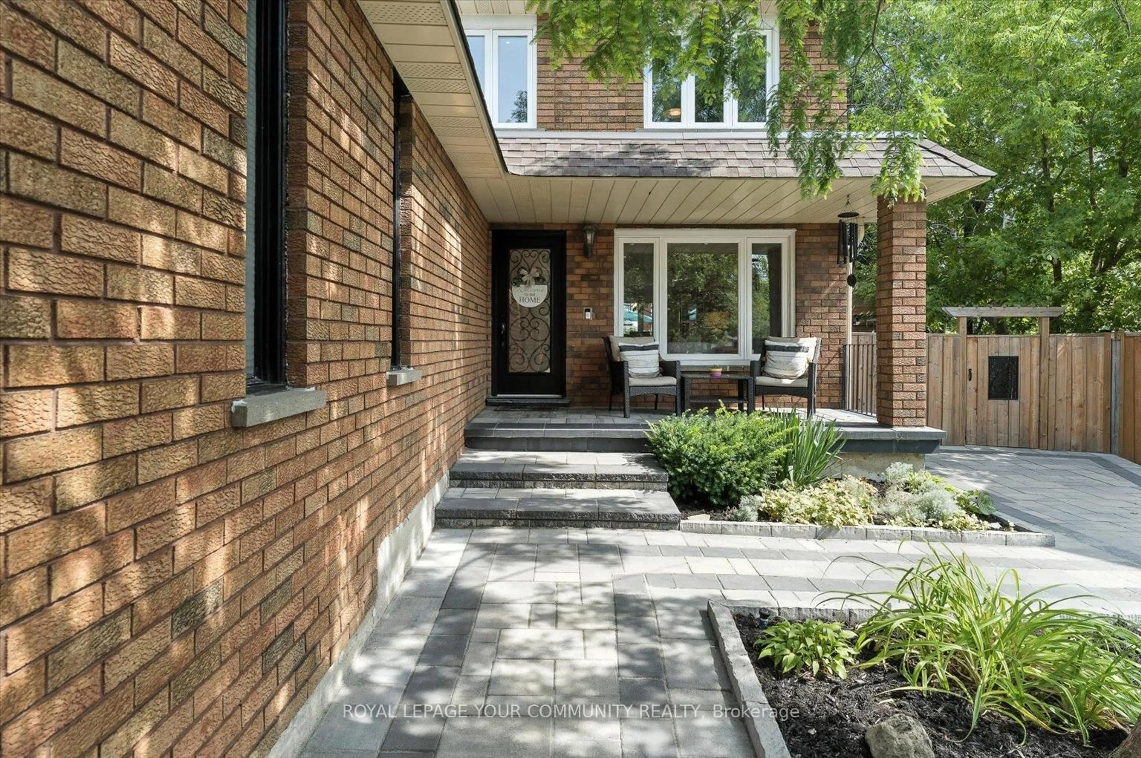 Home with brick exterior material, street for 89 Nestor Cres, Vaughan Ontario L4L 5A6