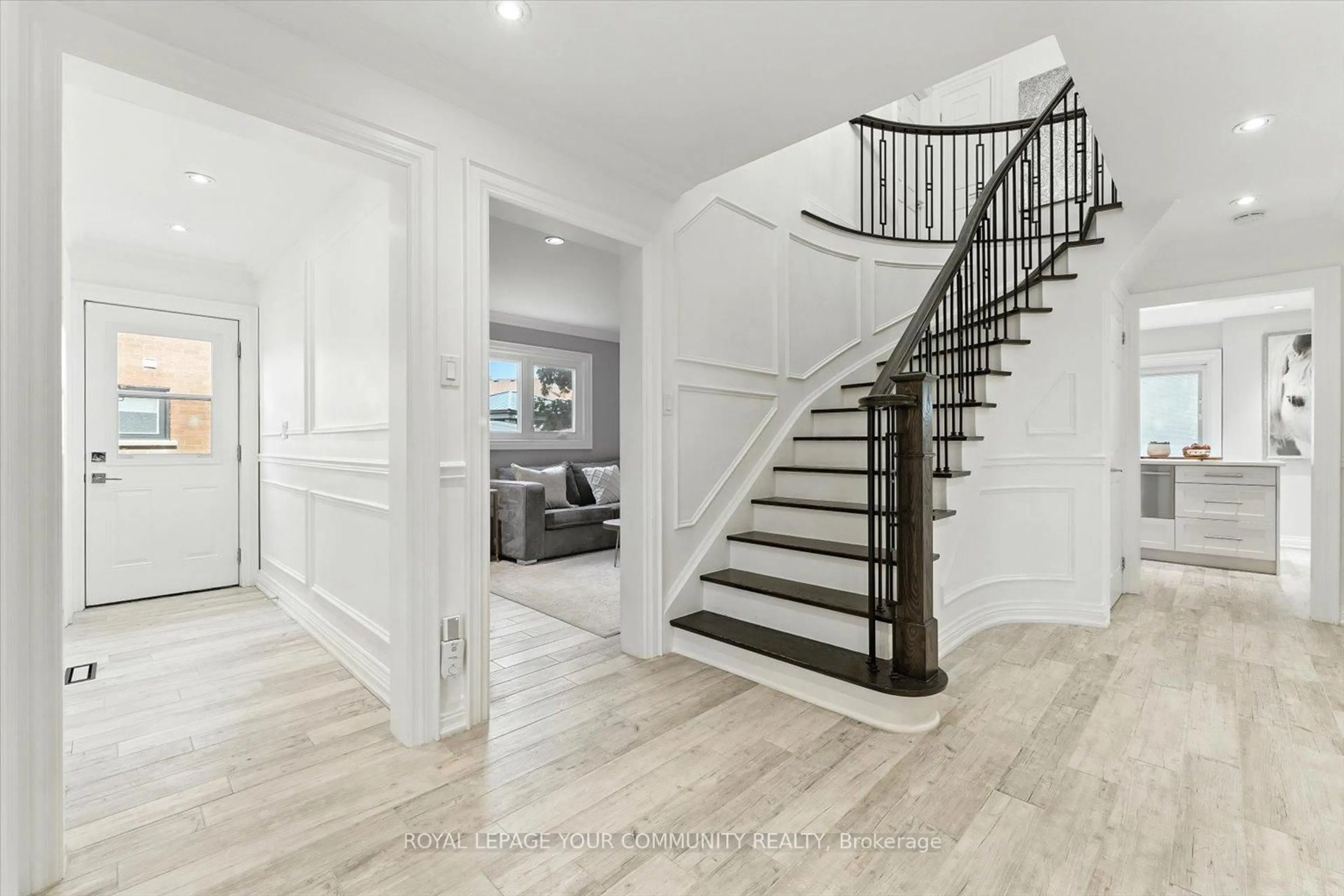 Unknown for 89 Nestor Cres, Vaughan Ontario L4L 5A6