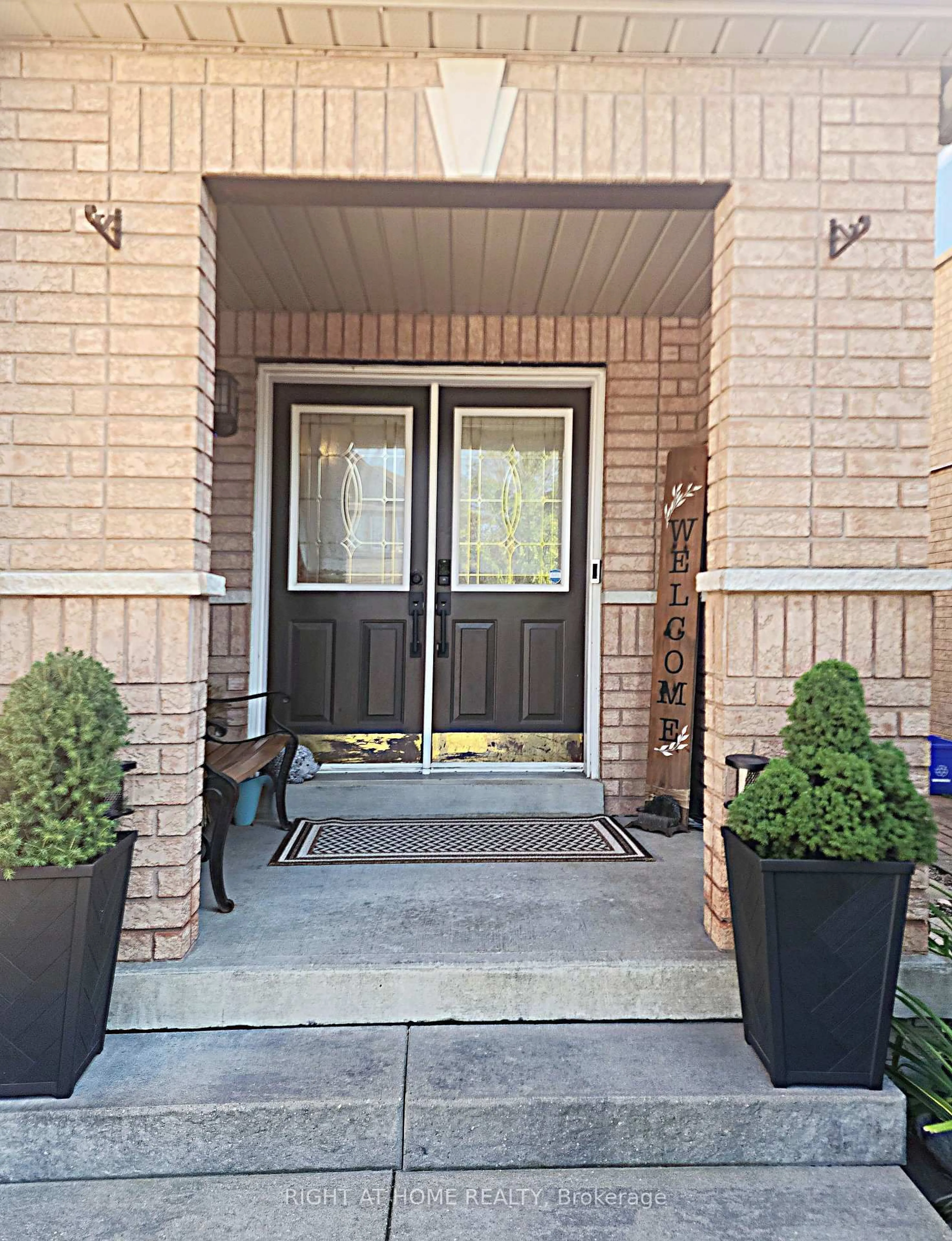Indoor entryway for 9 Gianmarco Way, Vaughan Ontario L6A 3J4