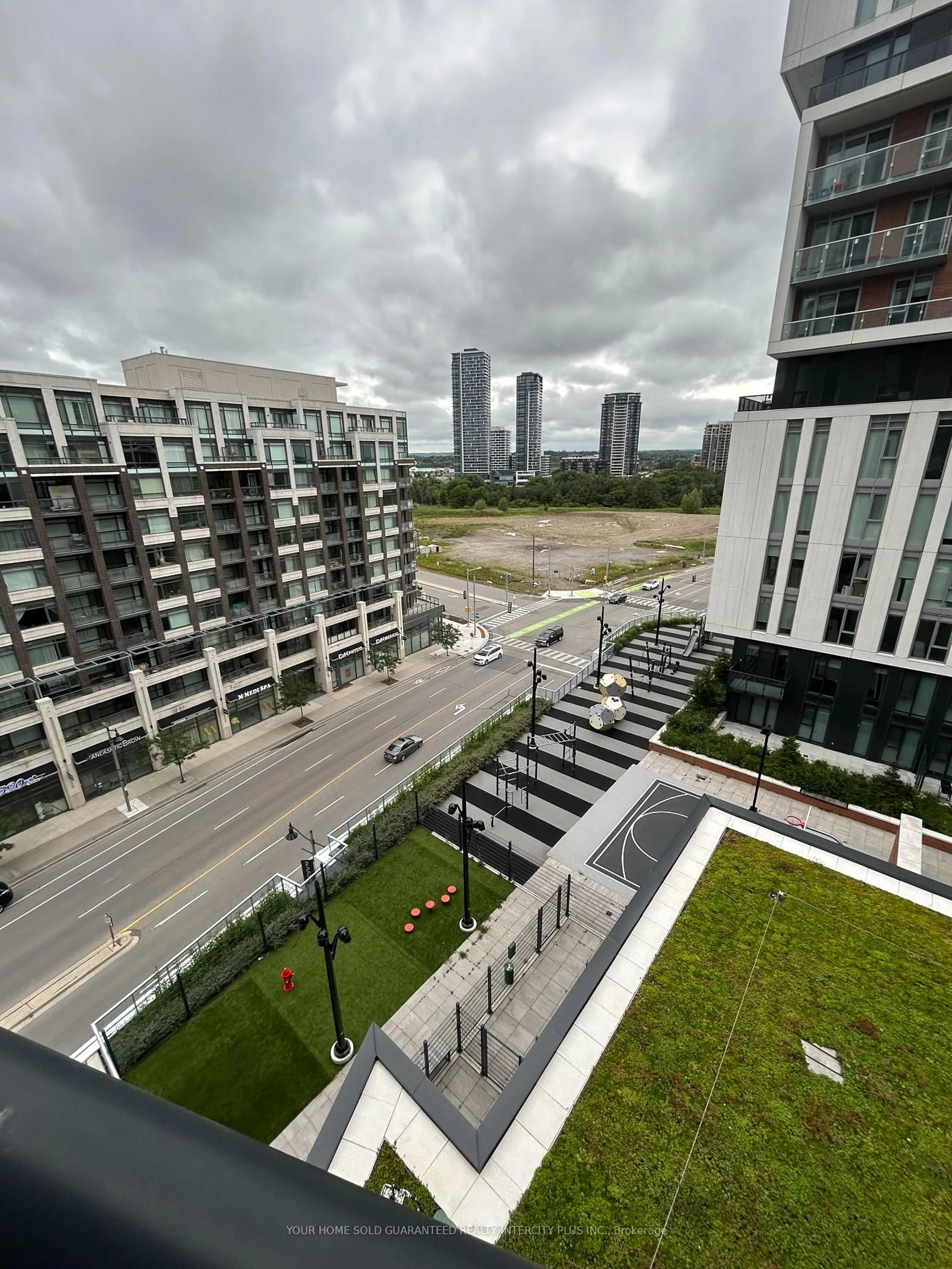 A pic from outside/outdoor area/front of a property/back of a property/a pic from drone, city buildings view from balcony for 8119 Birchmount Rd #A1028, Markham Ontario L6G 0H6