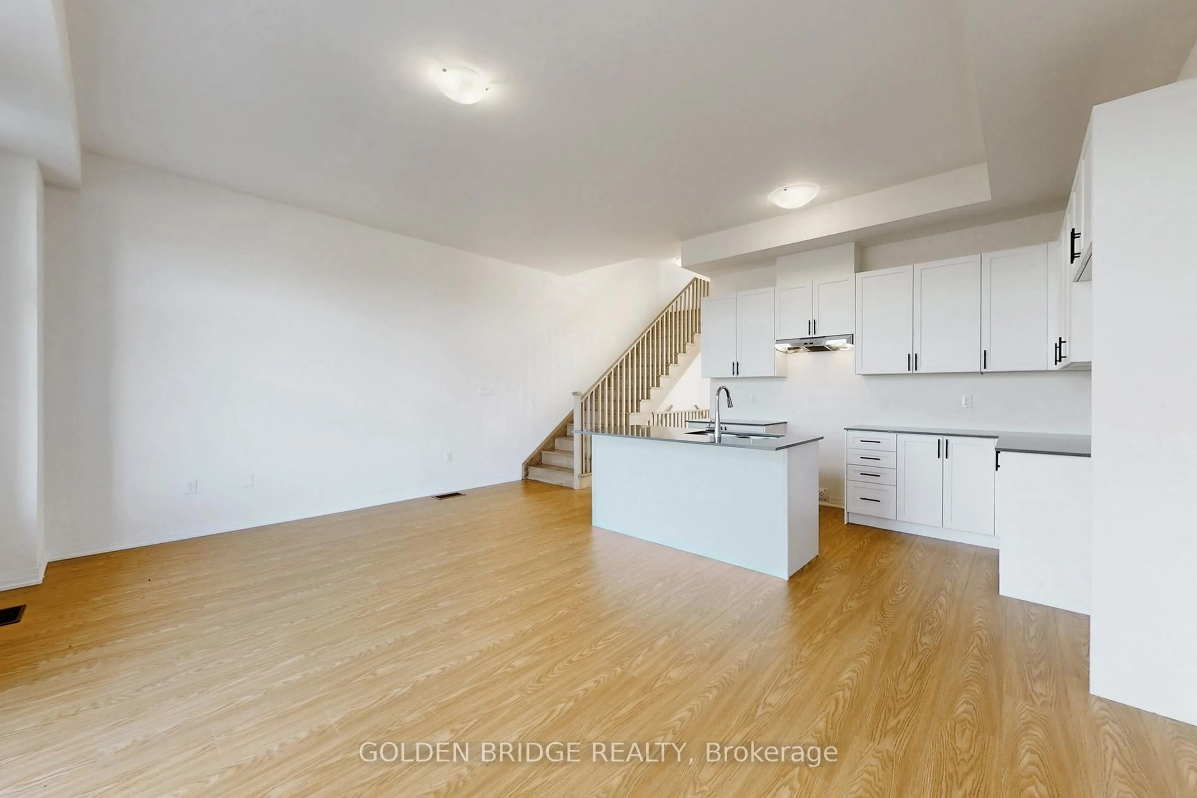Open concept kitchen, unknown for 73 Millman Lane, Richmond Hill Ontario L4S 0P8