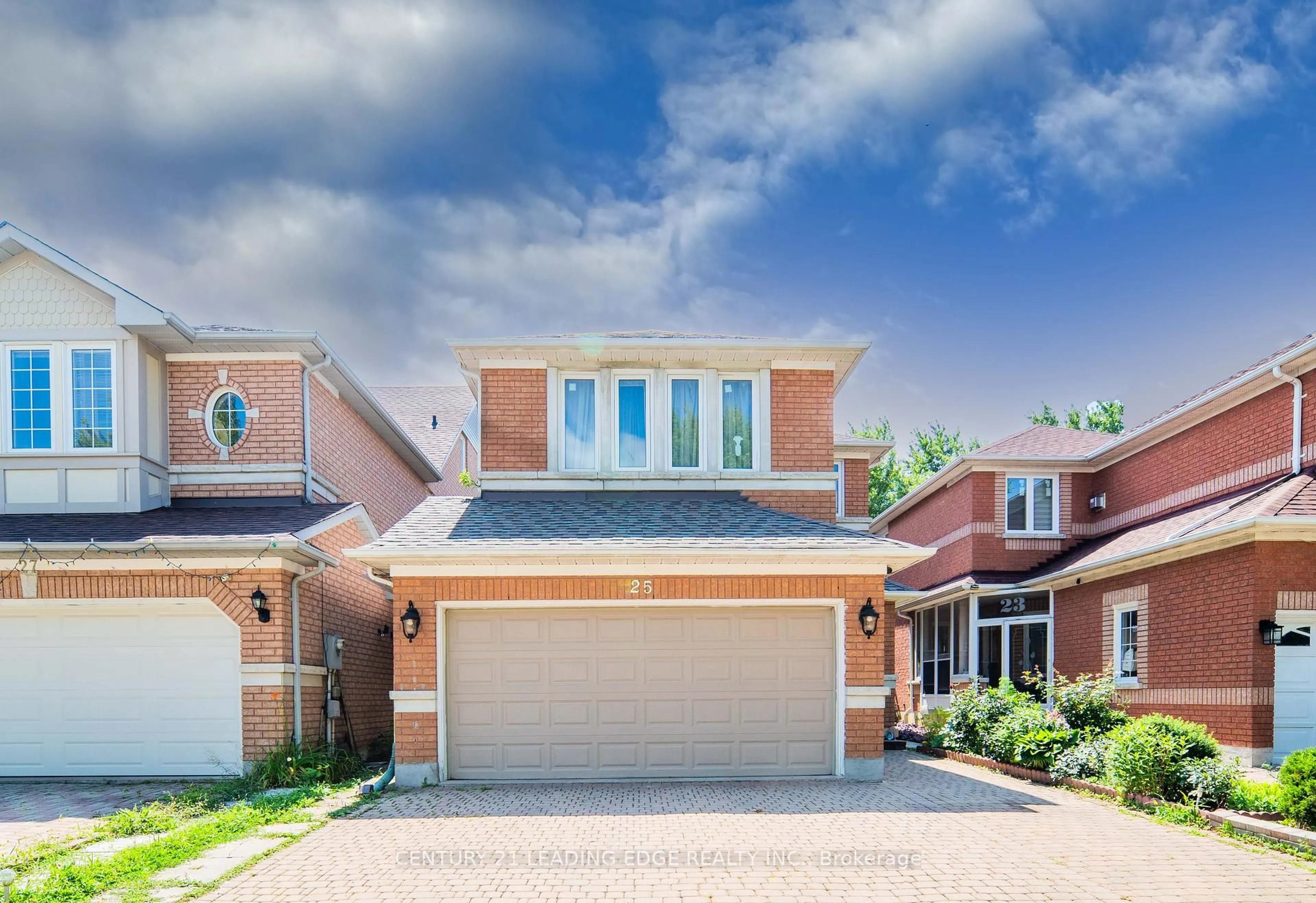 Home with brick exterior material, street for 25 Eastpine Dr, Markham Ontario L3R 4Z2