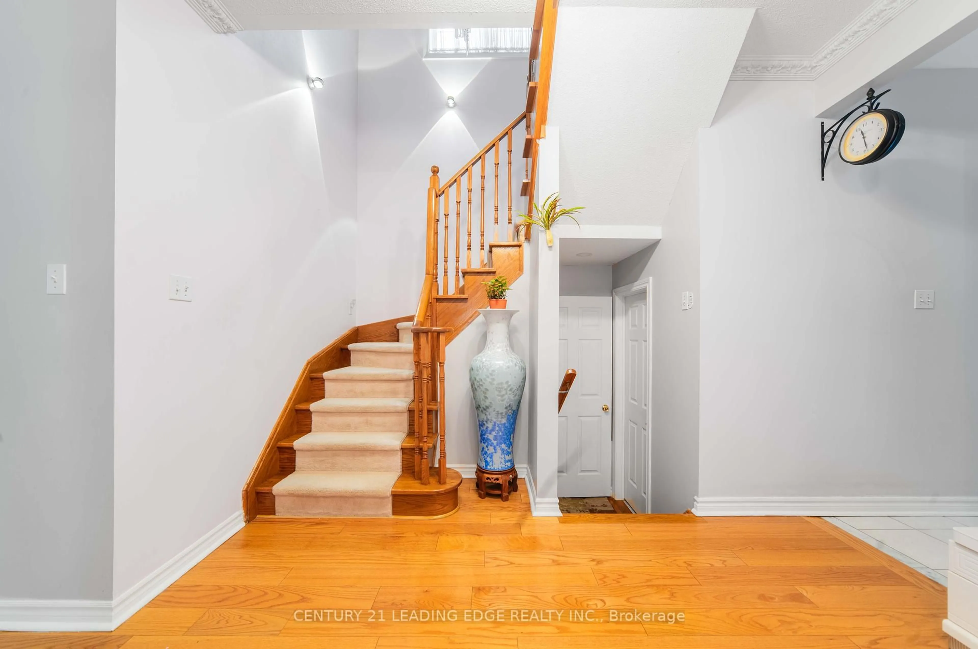Unknown for 25 Eastpine Dr, Markham Ontario L3R 4Z2