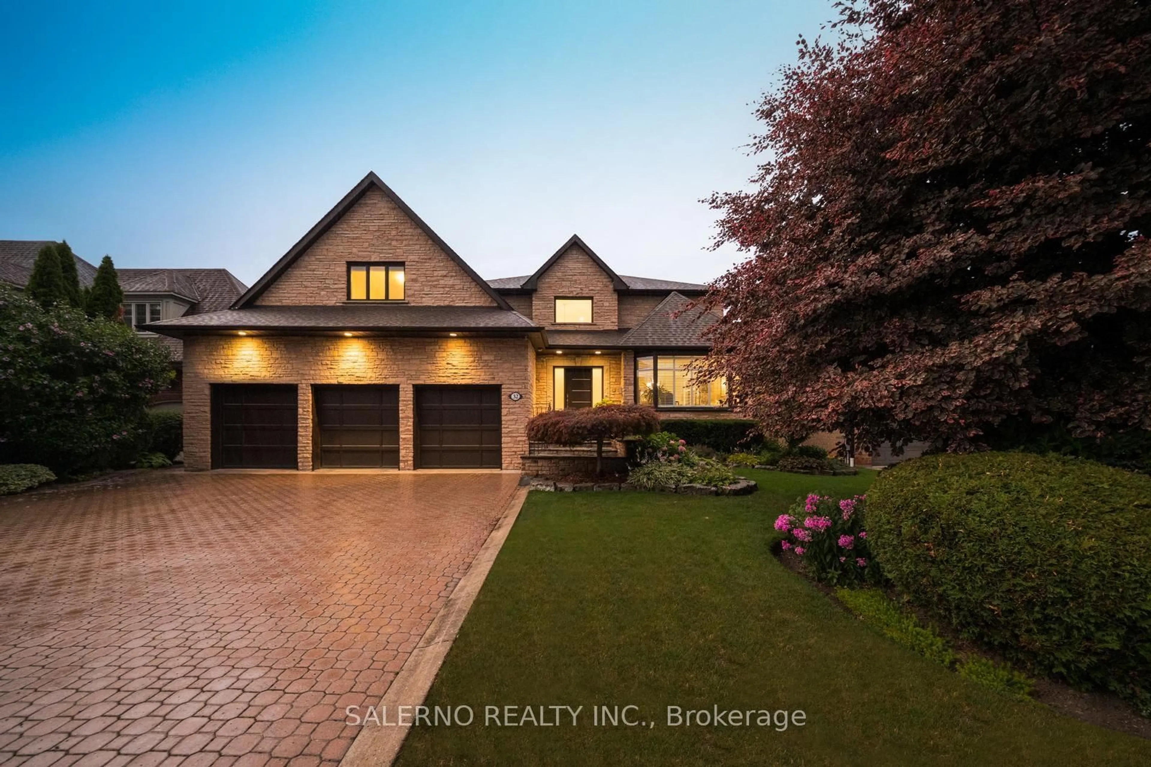 Home with brick exterior material, street for 32 Donna Mae Cres, Vaughan Ontario L4J 1Z8