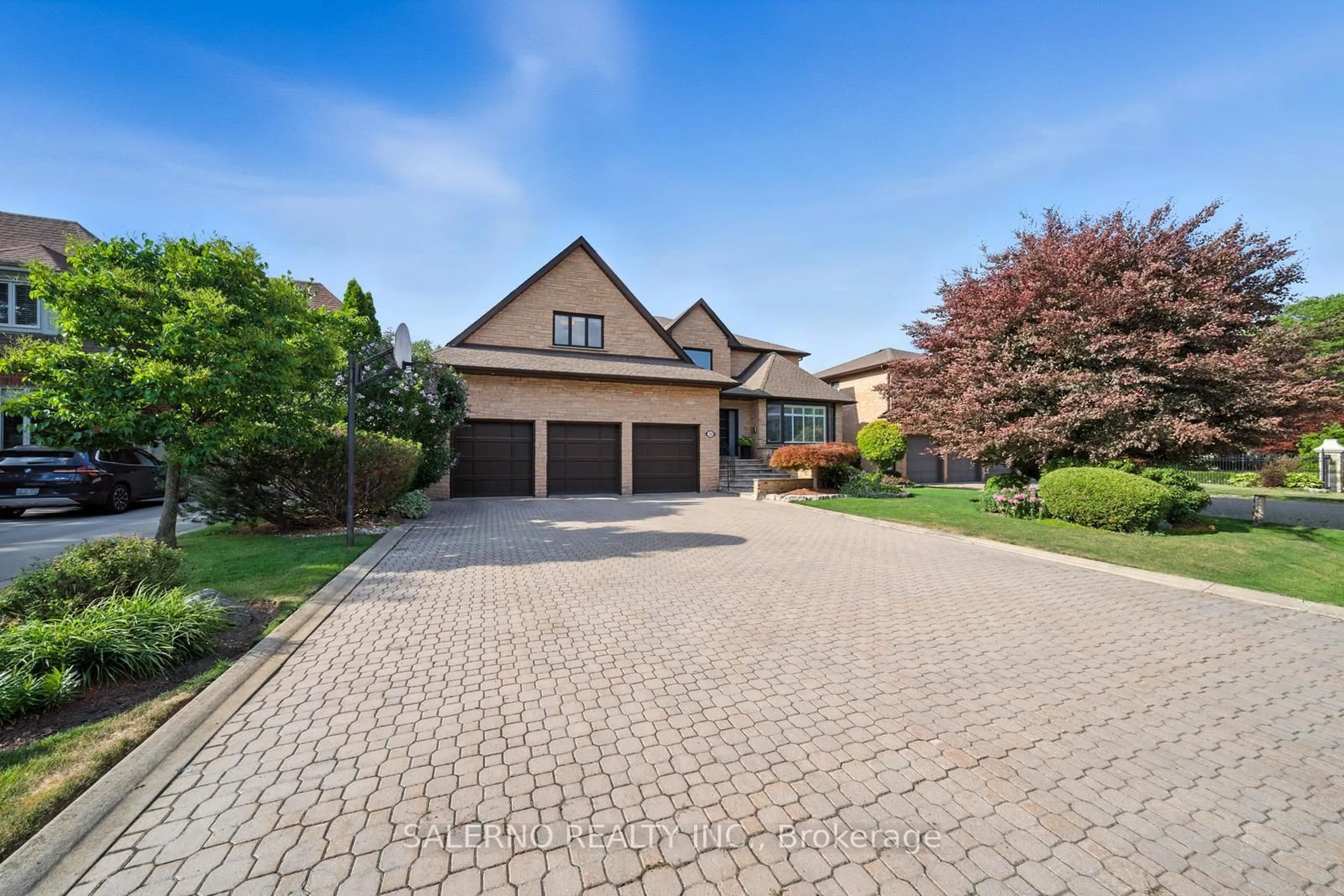 Home with brick exterior material, street for 32 Donna Mae Cres, Vaughan Ontario L4J 1Z8