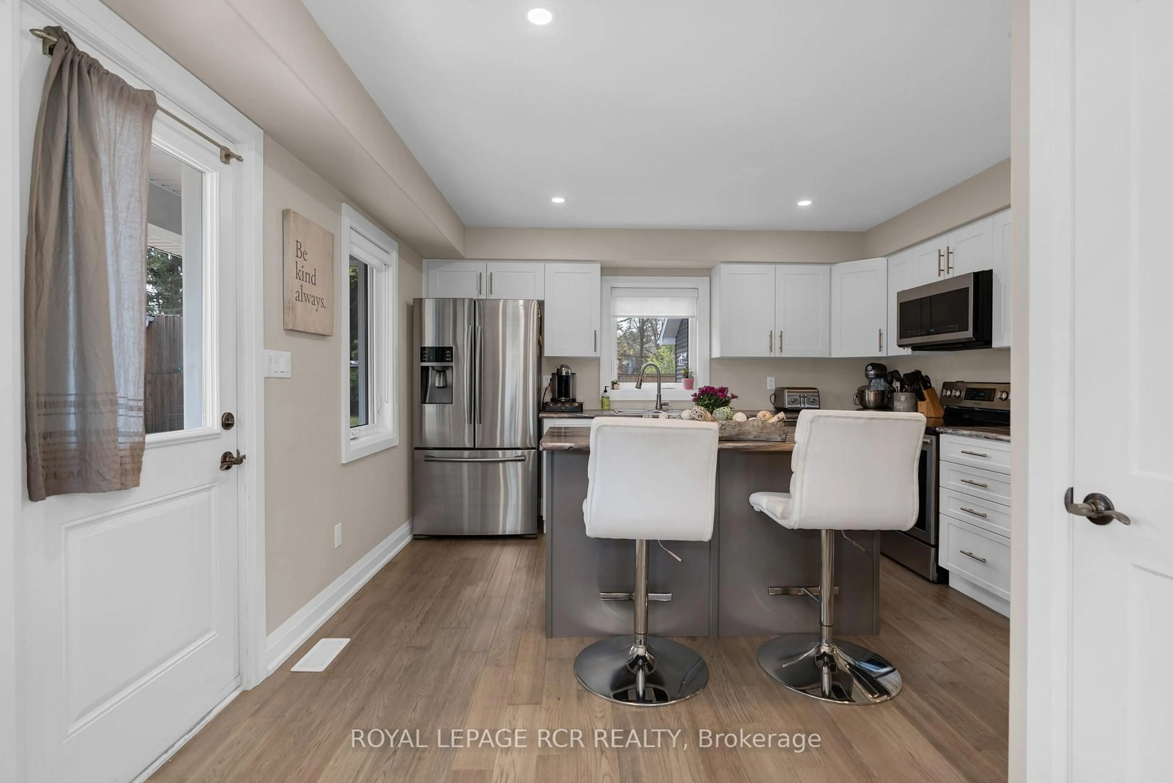Open concept kitchen, unknown for 6180 County Rd 13, Adjala-Tosorontio Ontario L0M 1J0