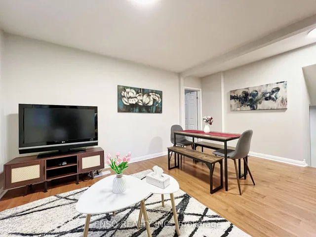 24 Gentry Cres, Richmond Hill 4