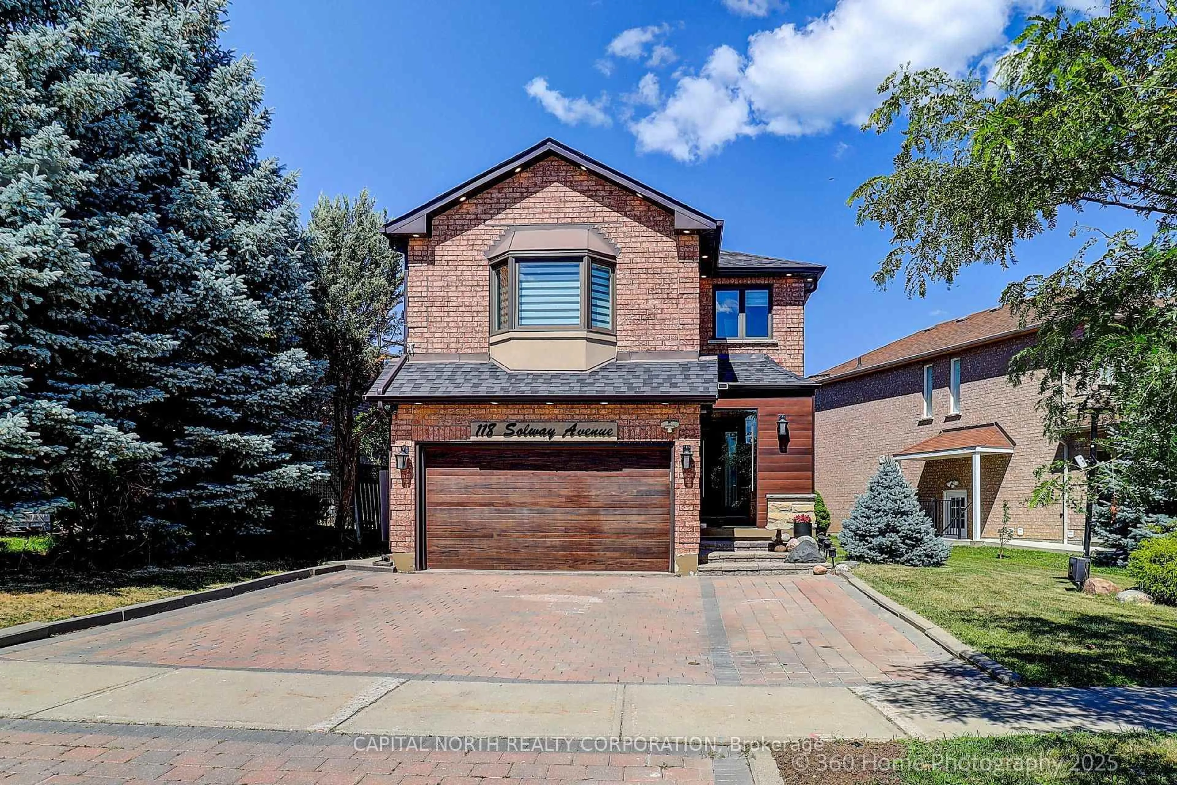 Home with brick exterior material, street for 118 SOLWAY Ave, Vaughan Ontario L6A 2X1