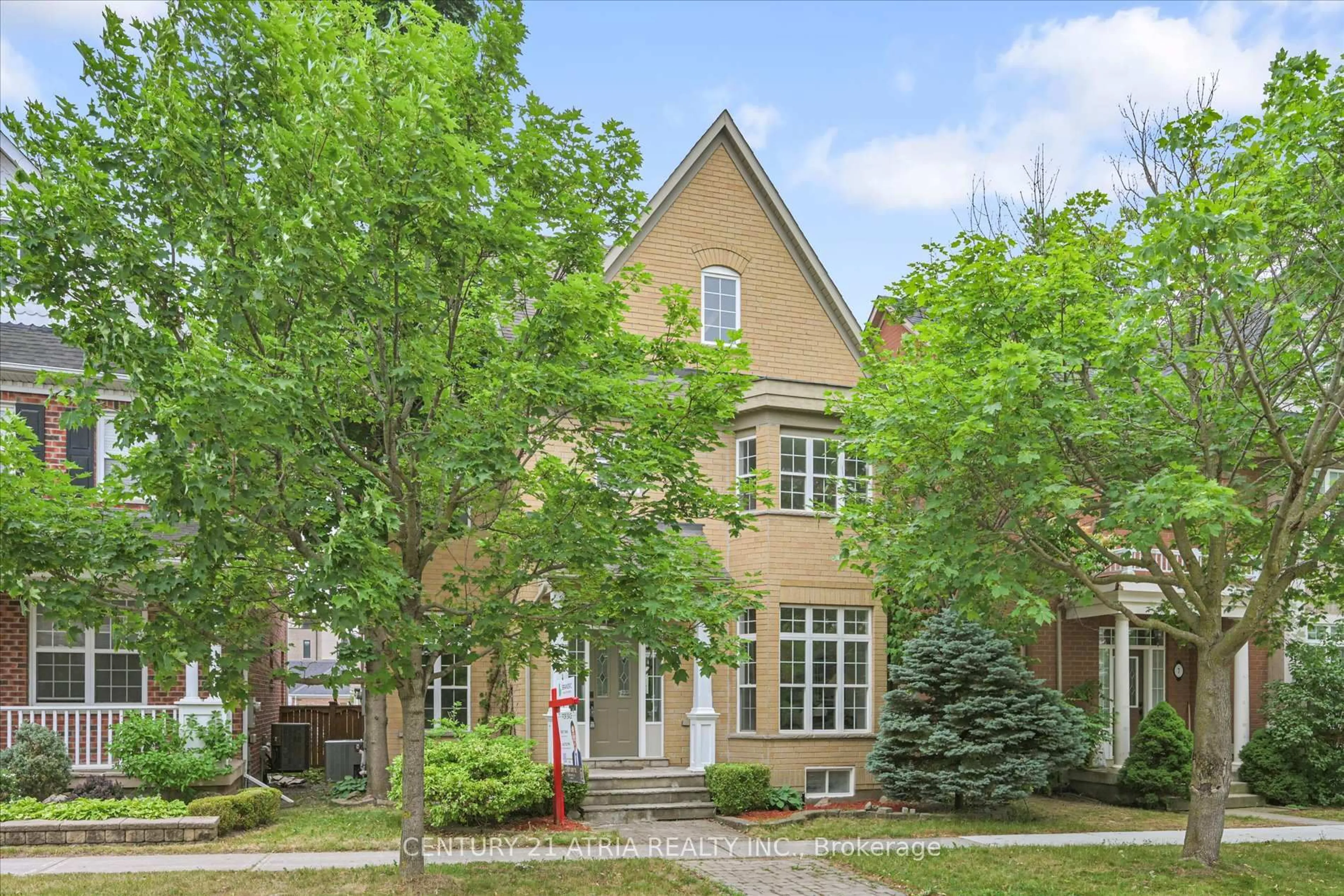 Home with brick exterior material, street for 5 Angus Glen Blvd, Markham Ontario L6C 1Z1