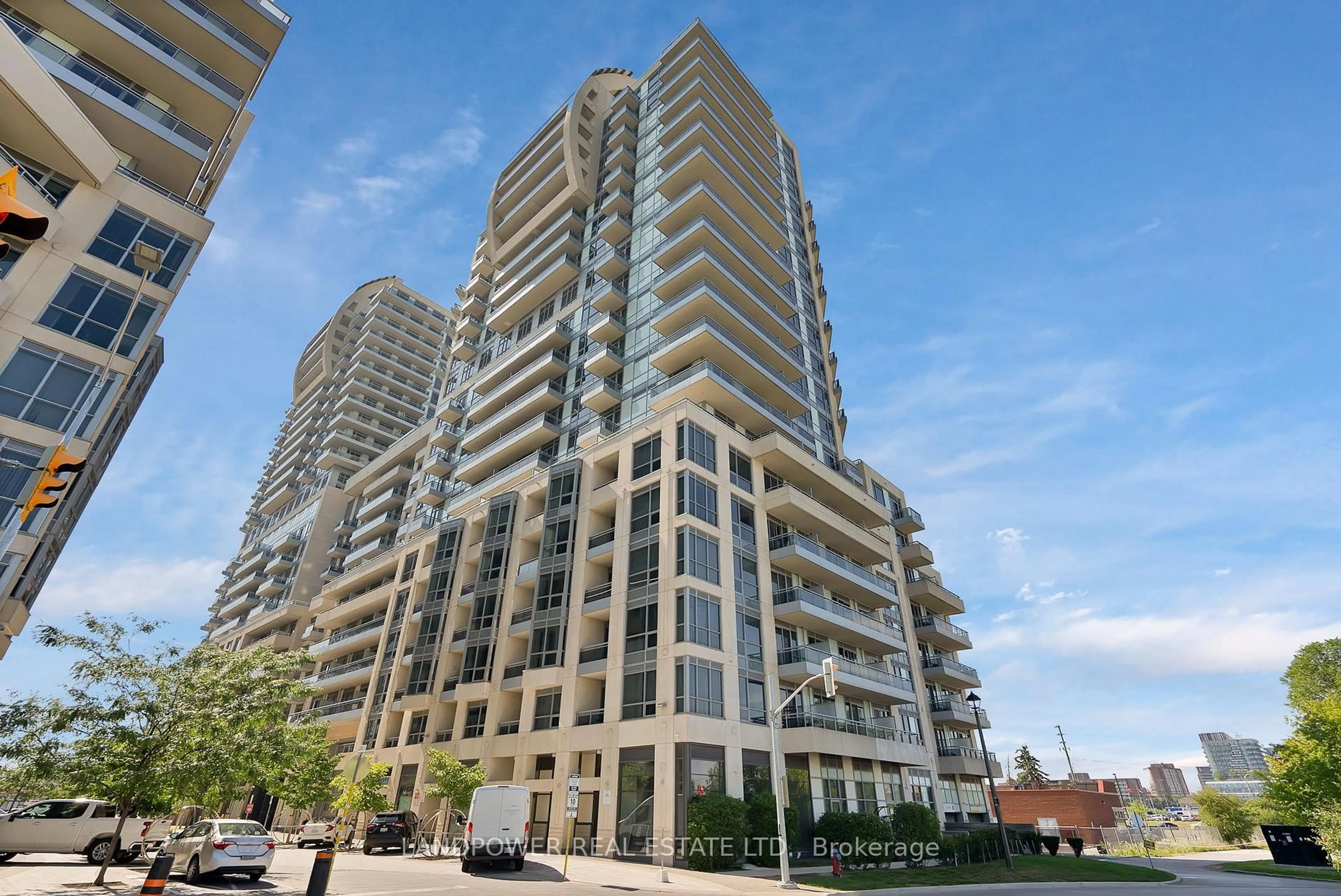 Patio, unknown for 9205 Yonge St #618NE, Richmond Hill Ontario L4C 1V5
