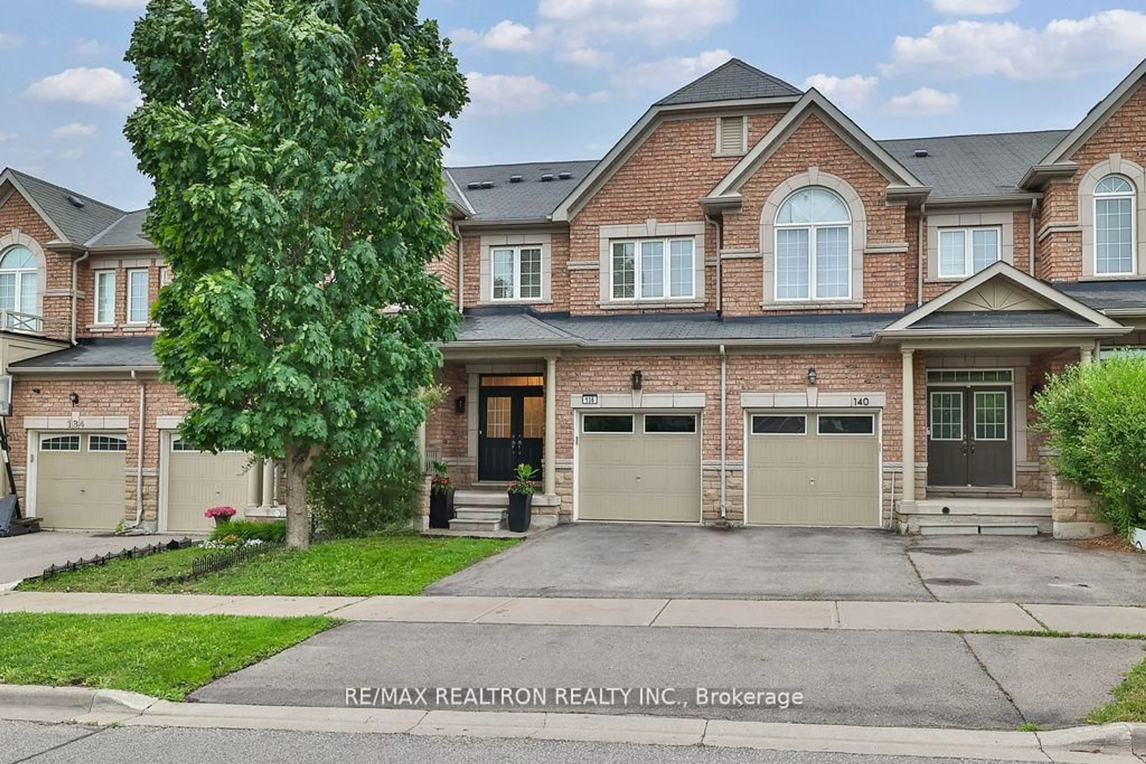 Home with brick exterior material, street for 138 Southdown Ave, Vaughan Ontario L6A 4N7