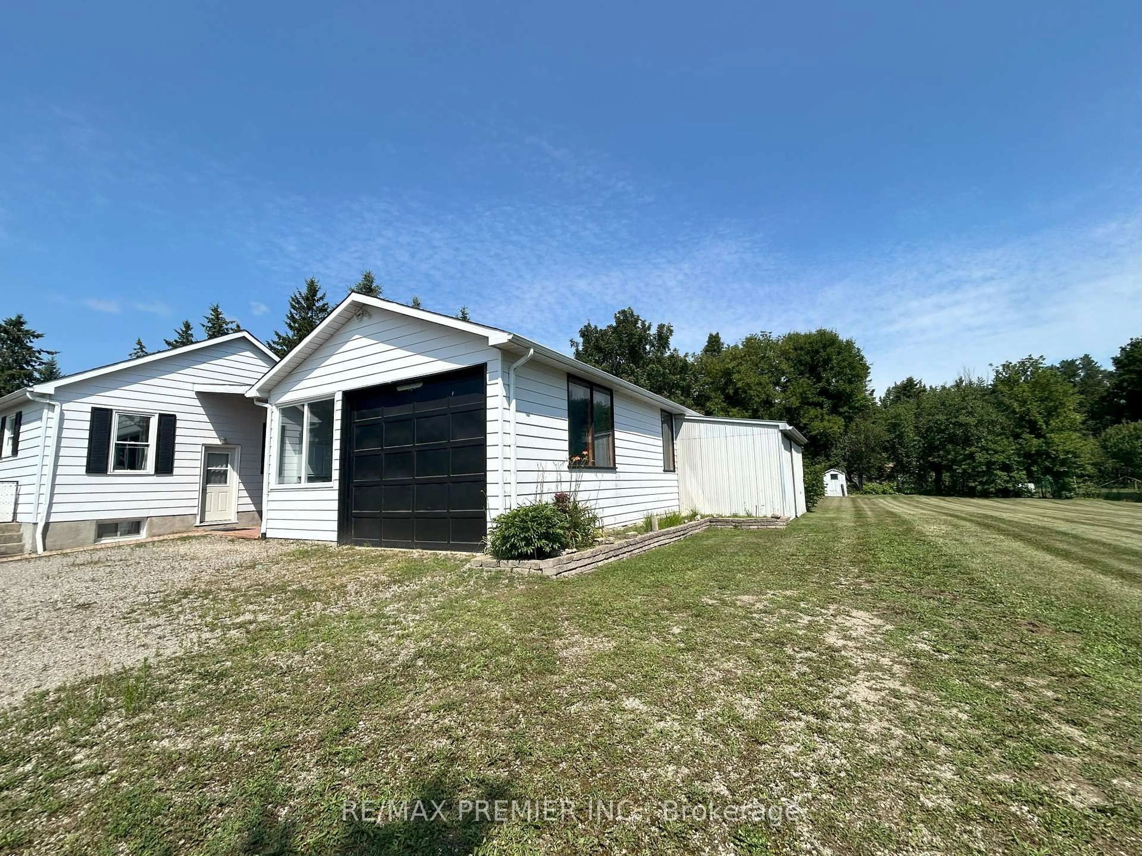 Unknown for 5070 5th Line, New Tecumseth Ontario L0G 1W0