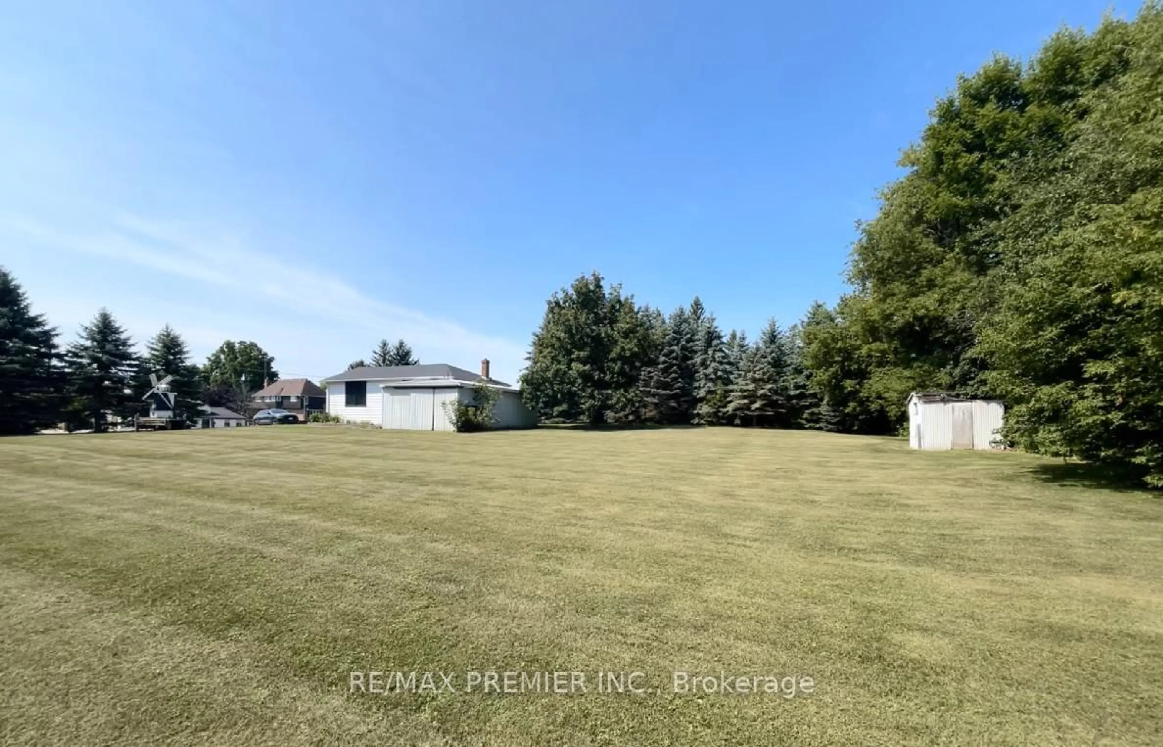 A pic from outside/outdoor area/front of a property/back of a property/a pic from drone, water/lake/river/ocean view for 5070 5th Line, New Tecumseth Ontario L0G 1W0