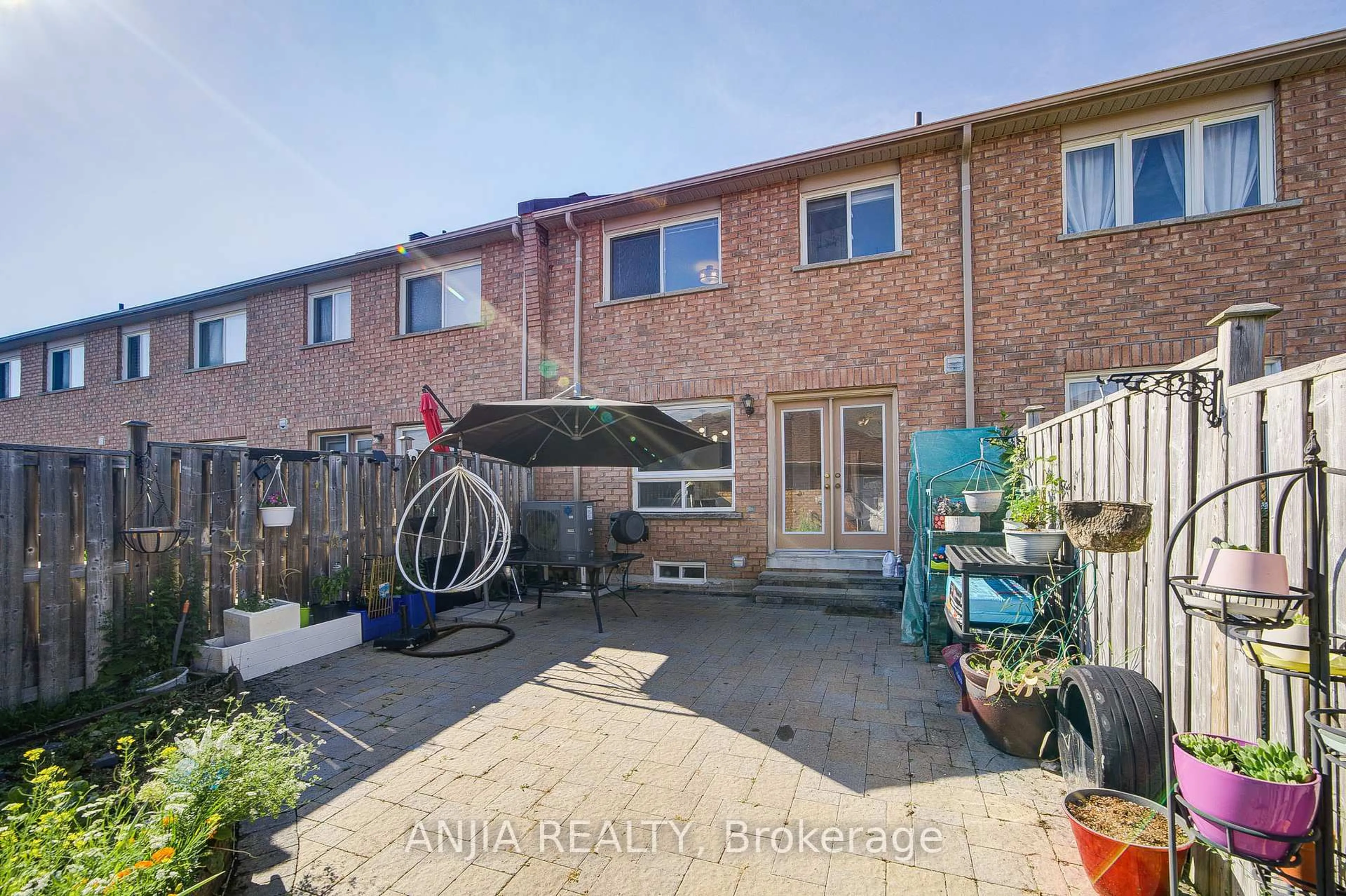 A pic from outside/outdoor area/front of a property/back of a property/a pic from drone, street for 706 Castlemore Ave, Markham Ontario L6E 1M9