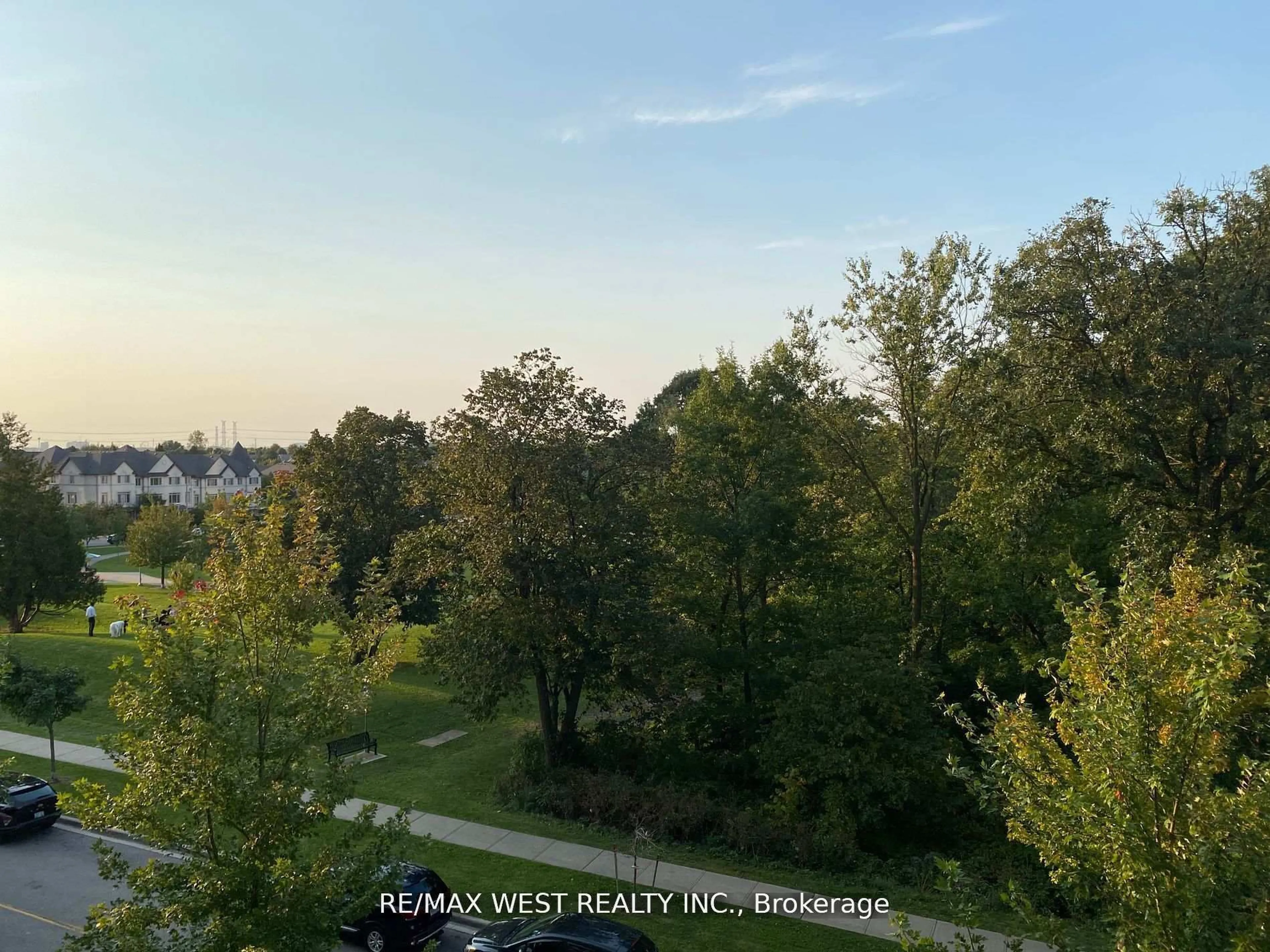 A pic from outside/outdoor area/front of a property/back of a property/a pic from drone, forest/trees view for 7 North Park Rd #408, Vaughan Ontario L4J 0C9