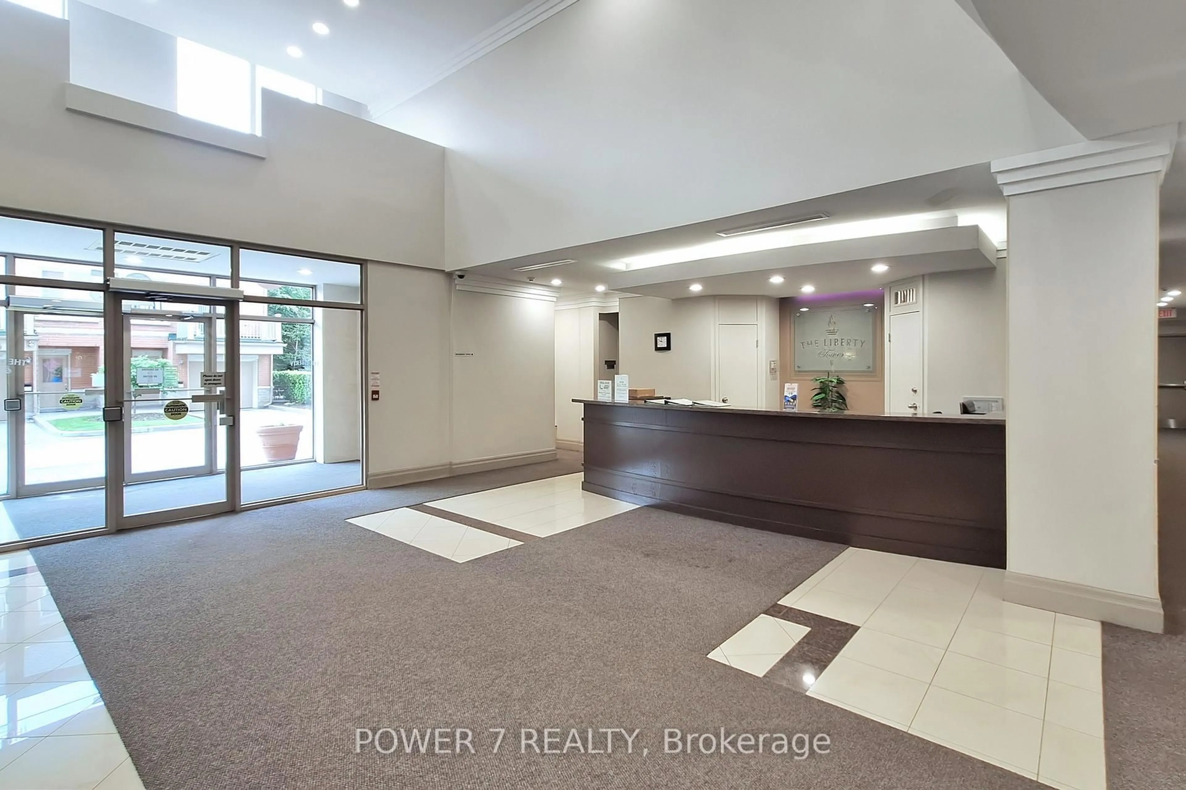 Indoor foyer for 25 Times Ave #Ph03, Markham Ontario L3T 7X5