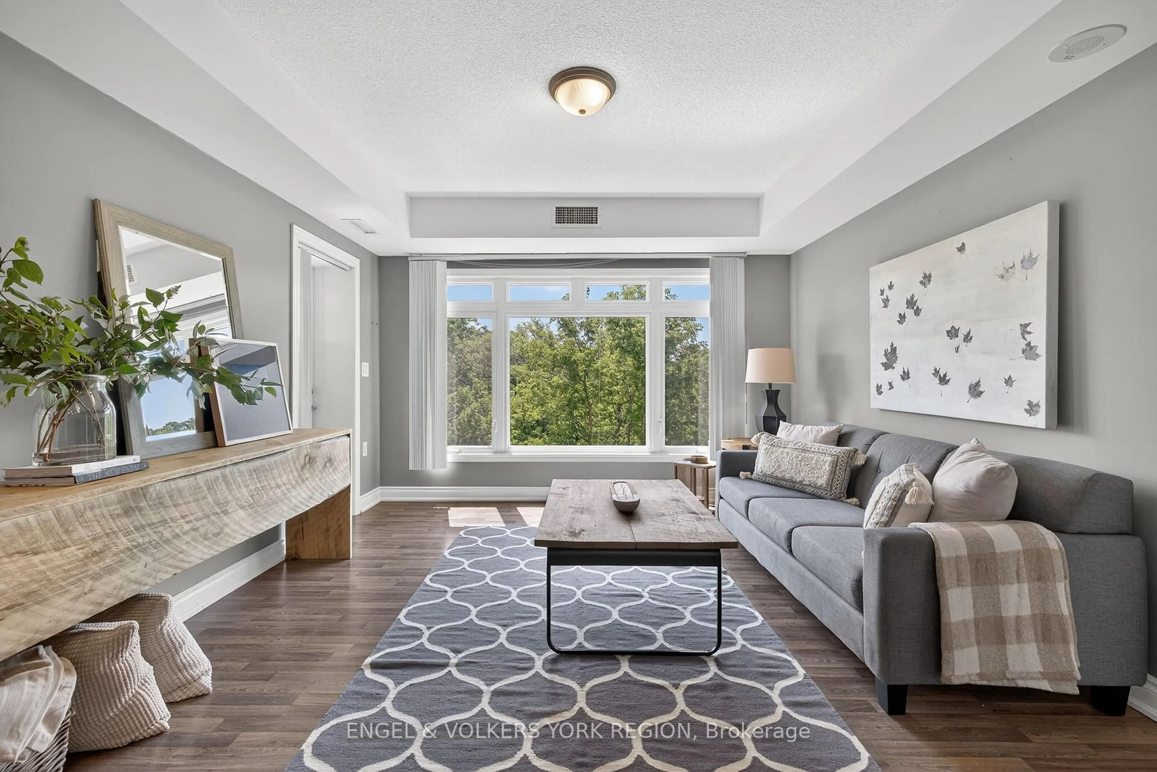 Living room with furniture, unknown for 149 Church St #503, King Ontario L0G 1T0