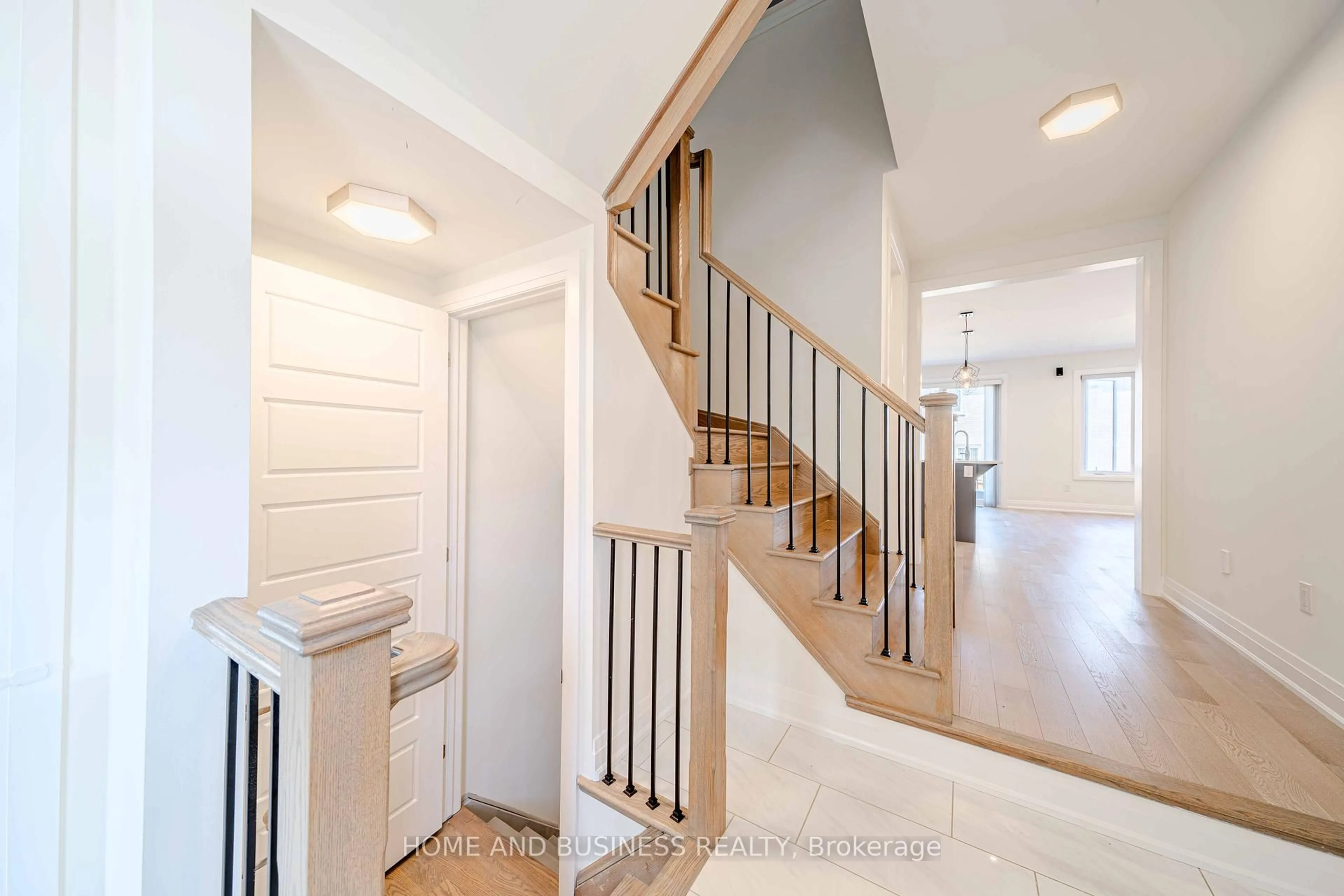 Unknown for 24 Casely Ave, Richmond Hill Ontario L4S 0K3