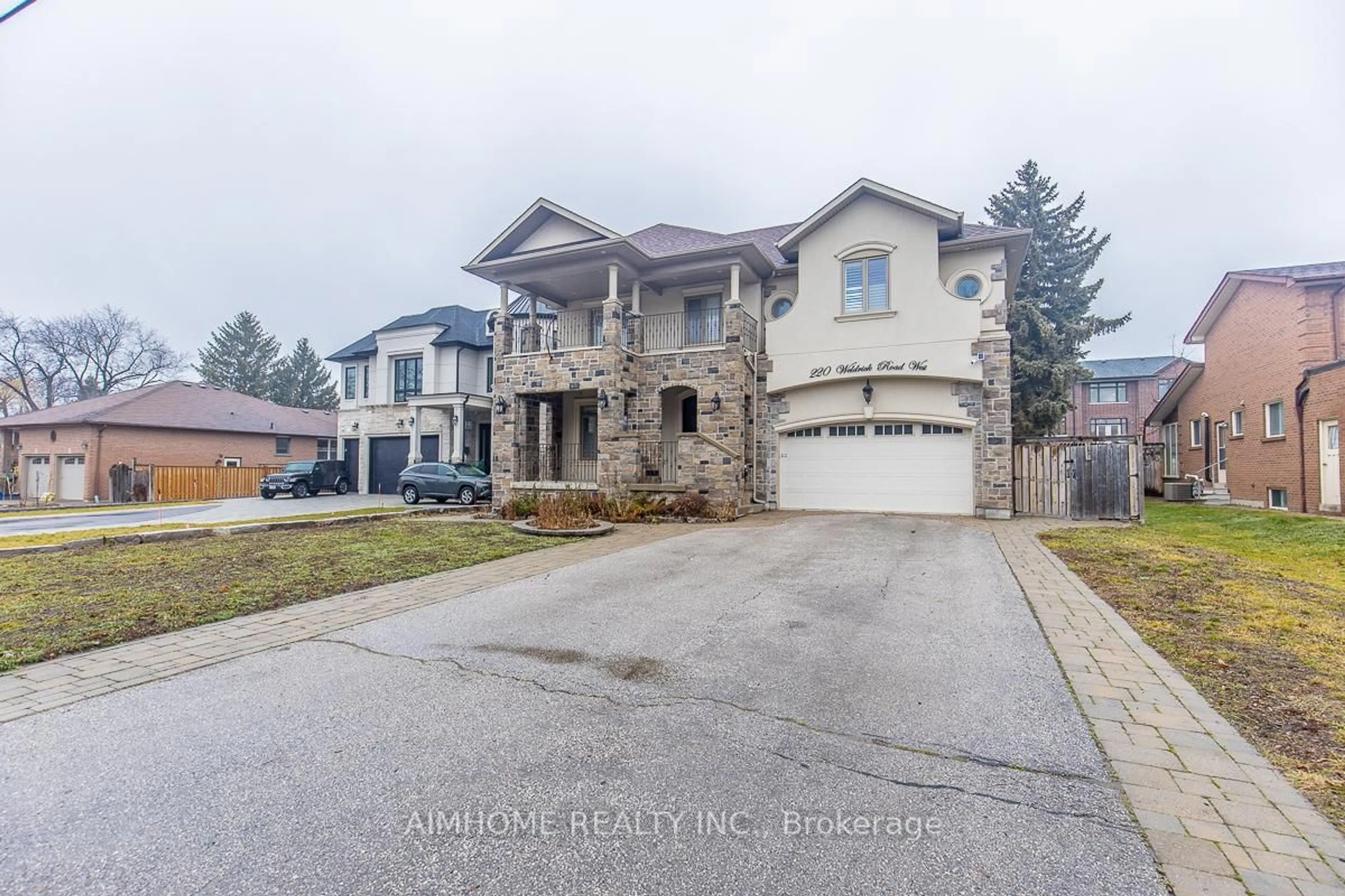 Home with brick exterior material, street for 220 Weldrick Rd, Richmond Hill Ontario L4C 3V3
