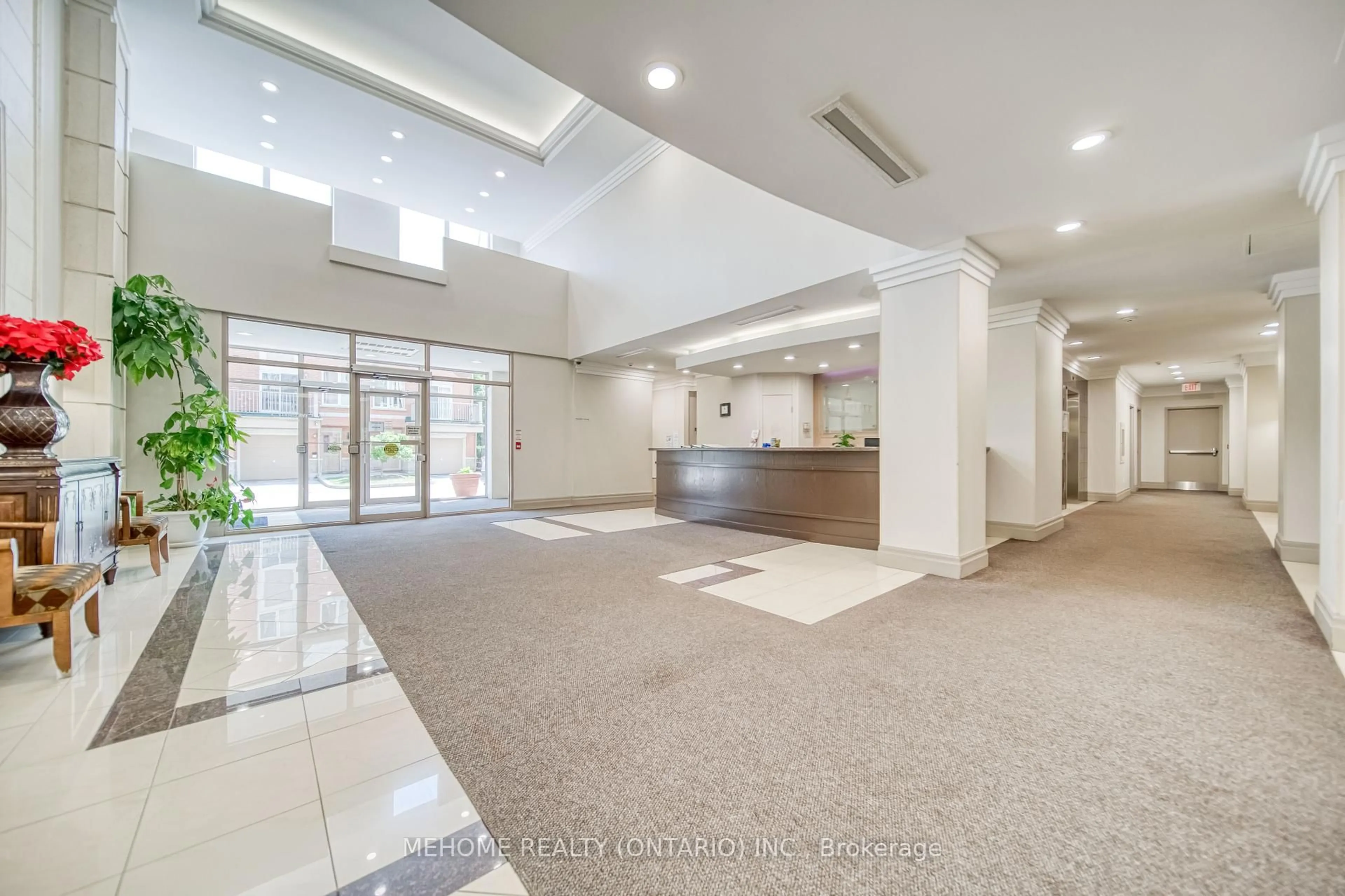 Indoor foyer for 25 Times Ave #610, Markham Ontario L3T 7X5