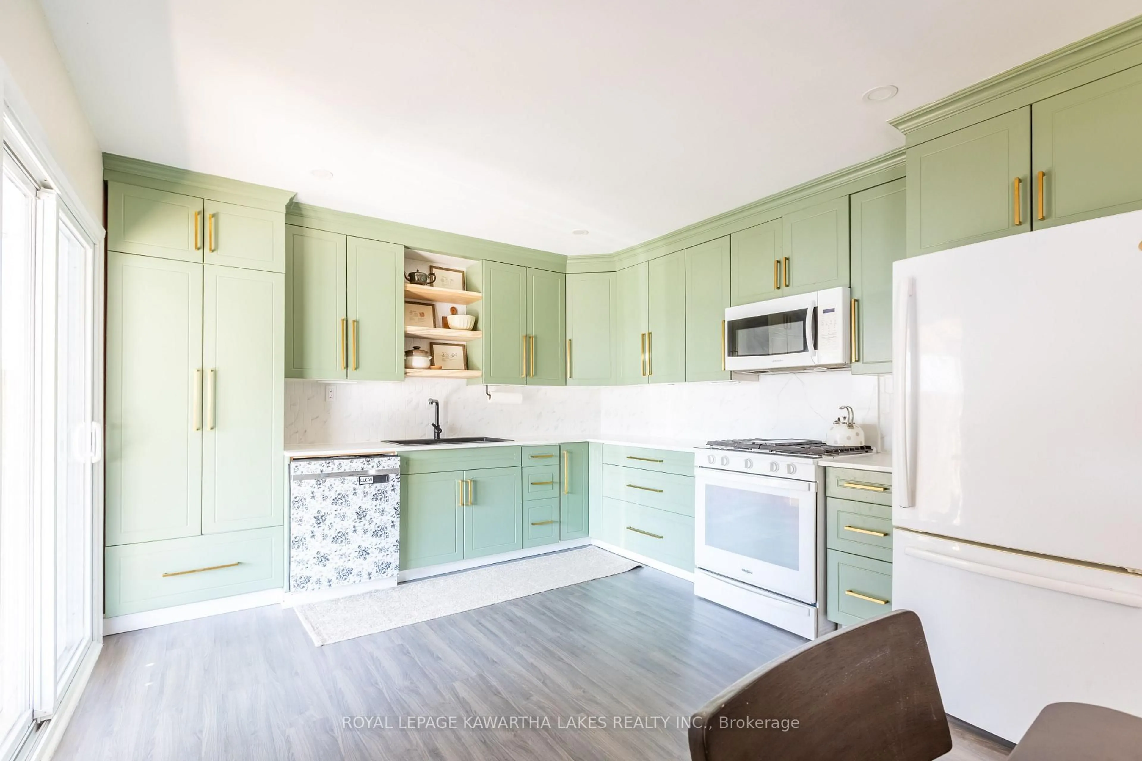 Open concept kitchen, unknown for 446 Dundas St, Brock Ontario L0K 1A0