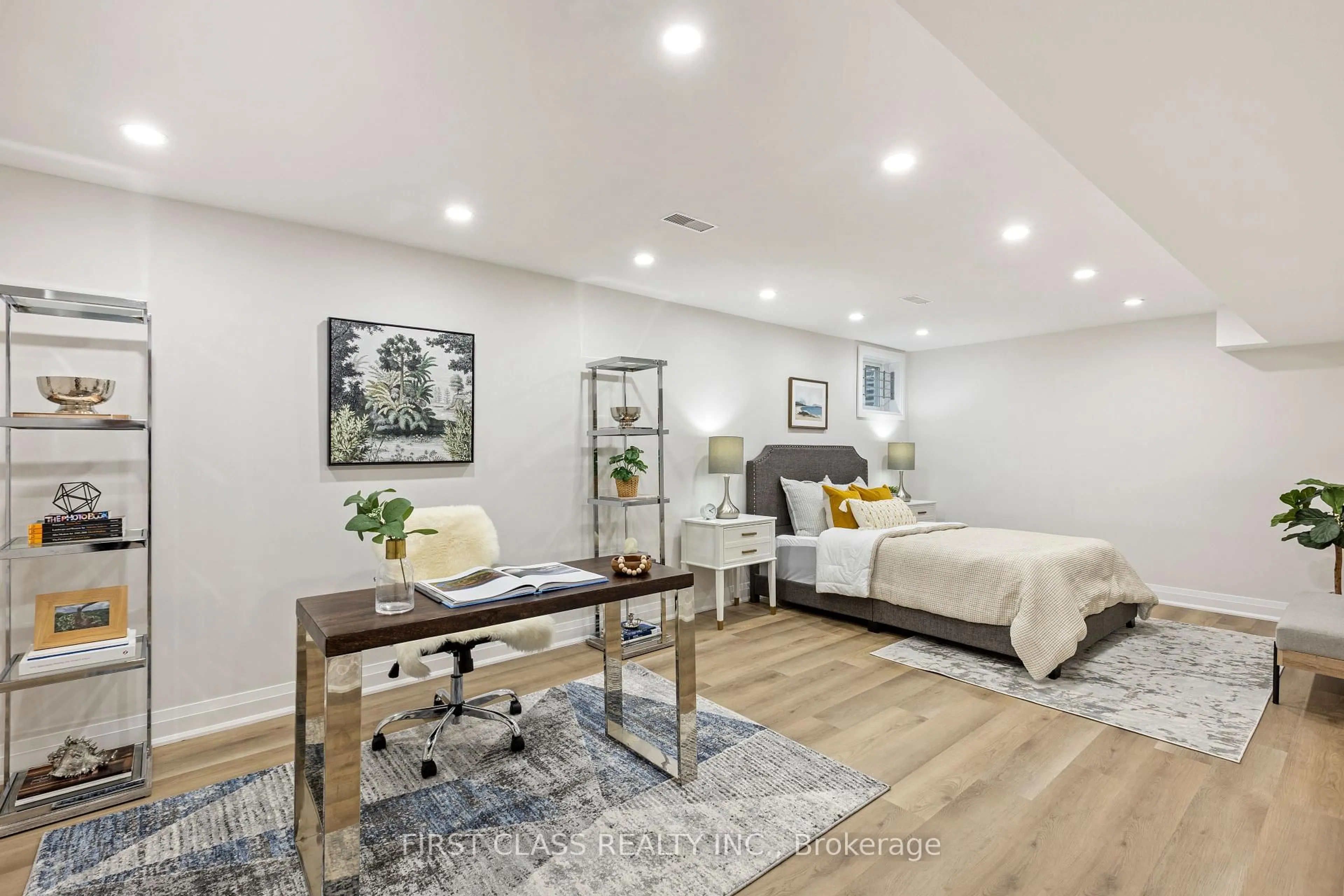 A pic of a room for 679 Village Pkwy, Markham Ontario L3R 2Y4