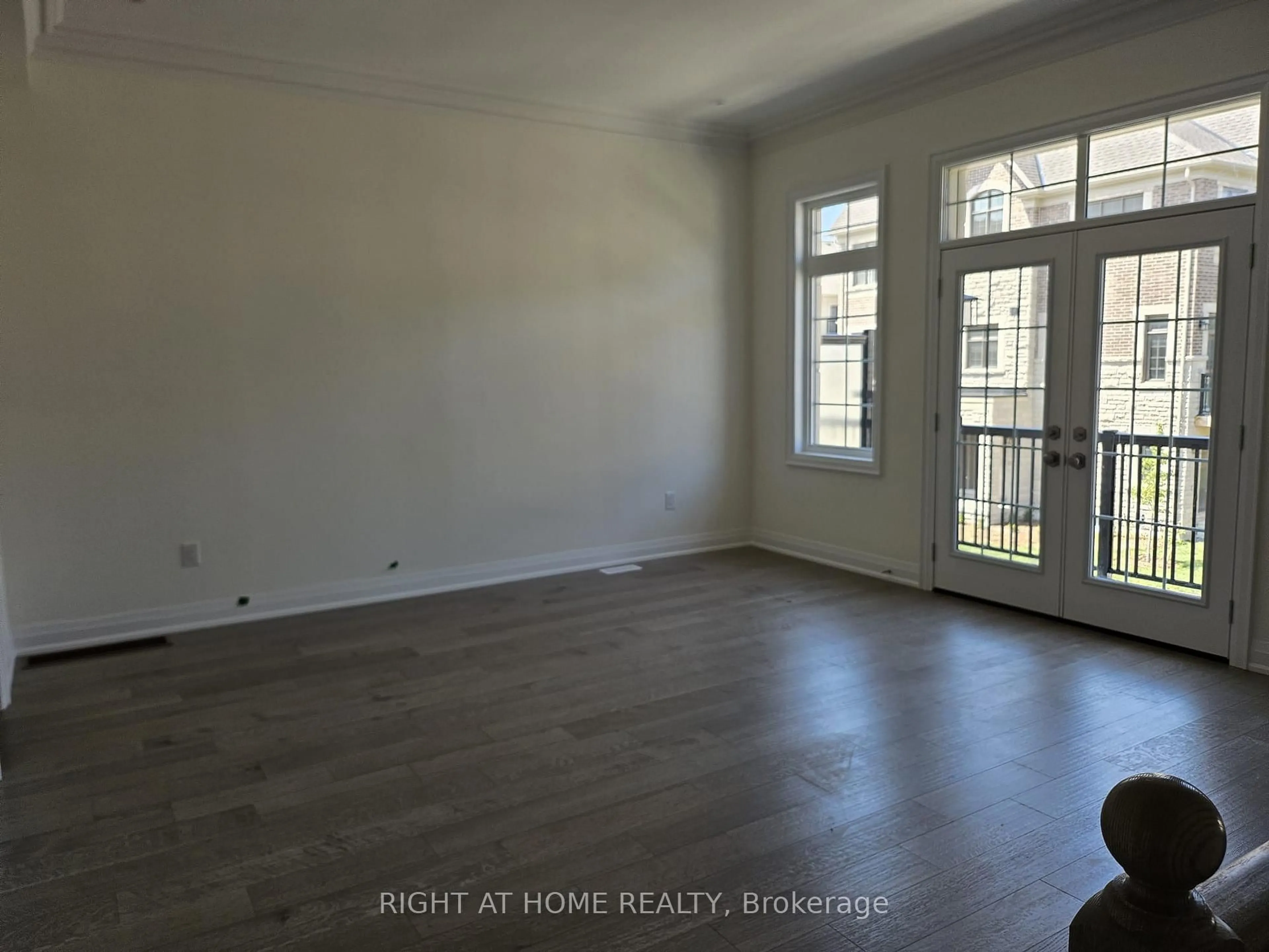A pic of a room for 33 West Village Lane, Markham Ontario L6C 3L5
