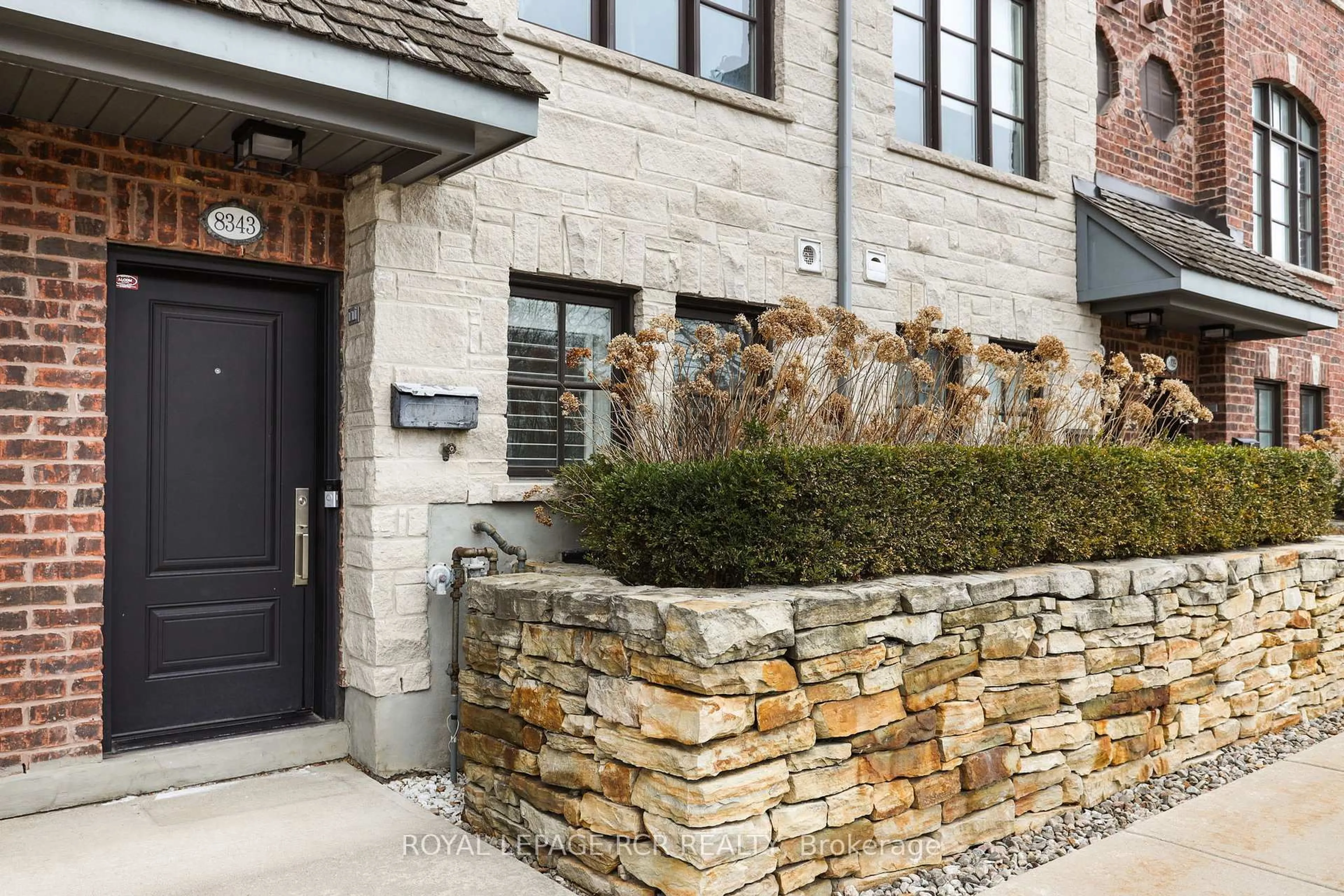 Unknown for 8343 Kipling Ave, Vaughan Ontario L4L 2A7