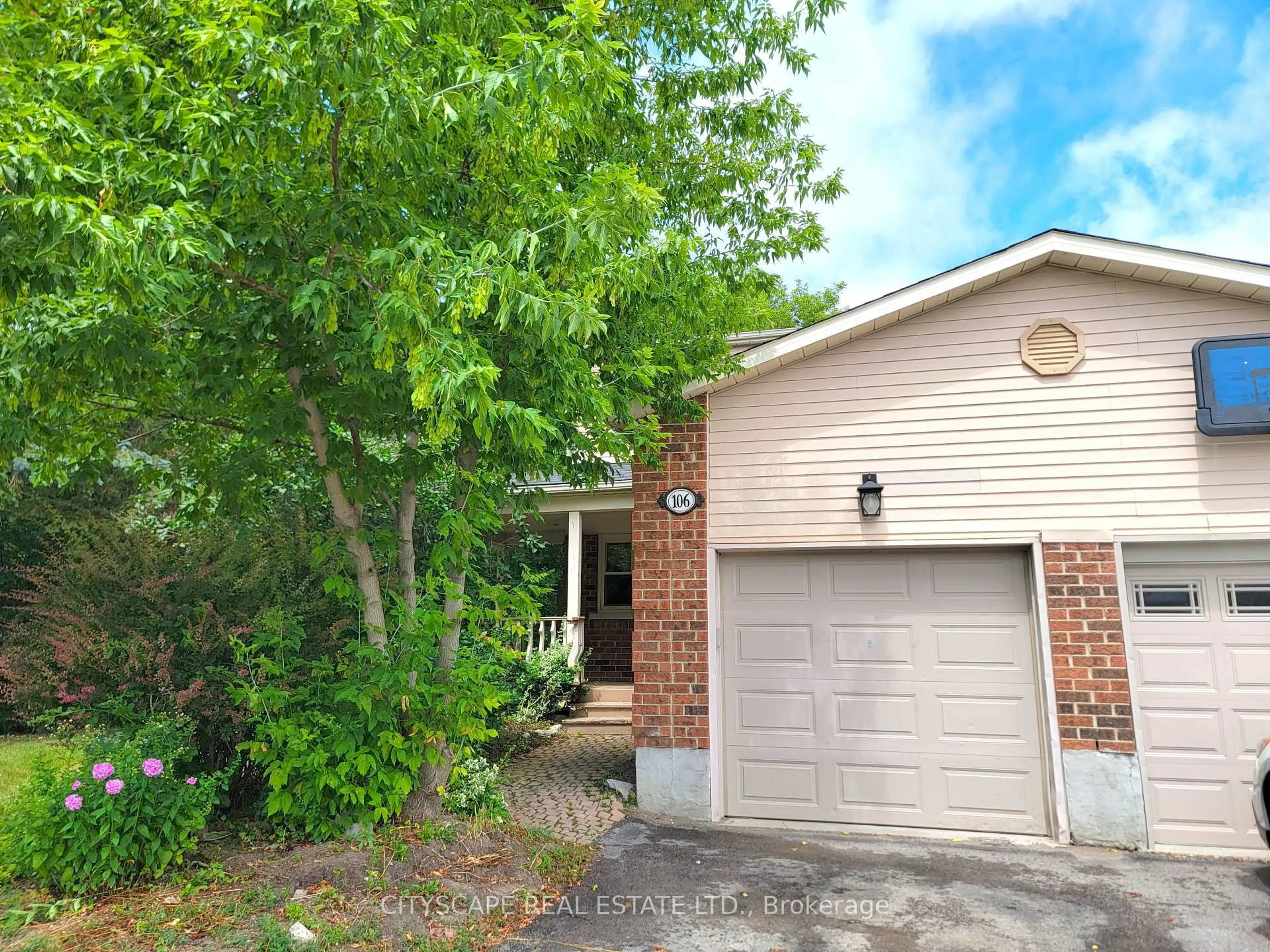 Unknown for 106 Seaton Dr, Aurora Ontario L4G 3X1