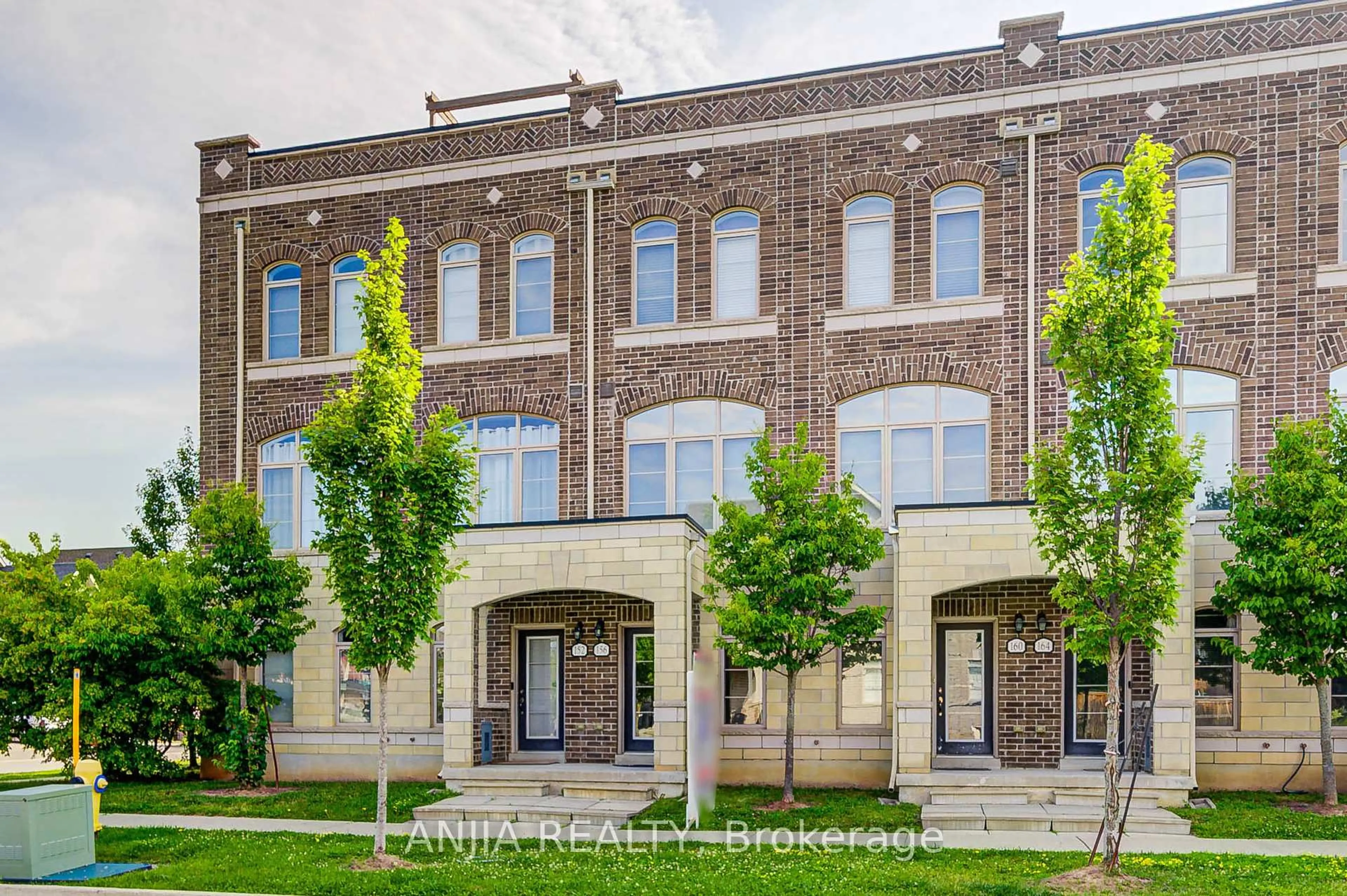 Home with brick exterior material, building for 156 Glad Park Ave, Whitchurch-Stouffville Ontario L4A 1X1