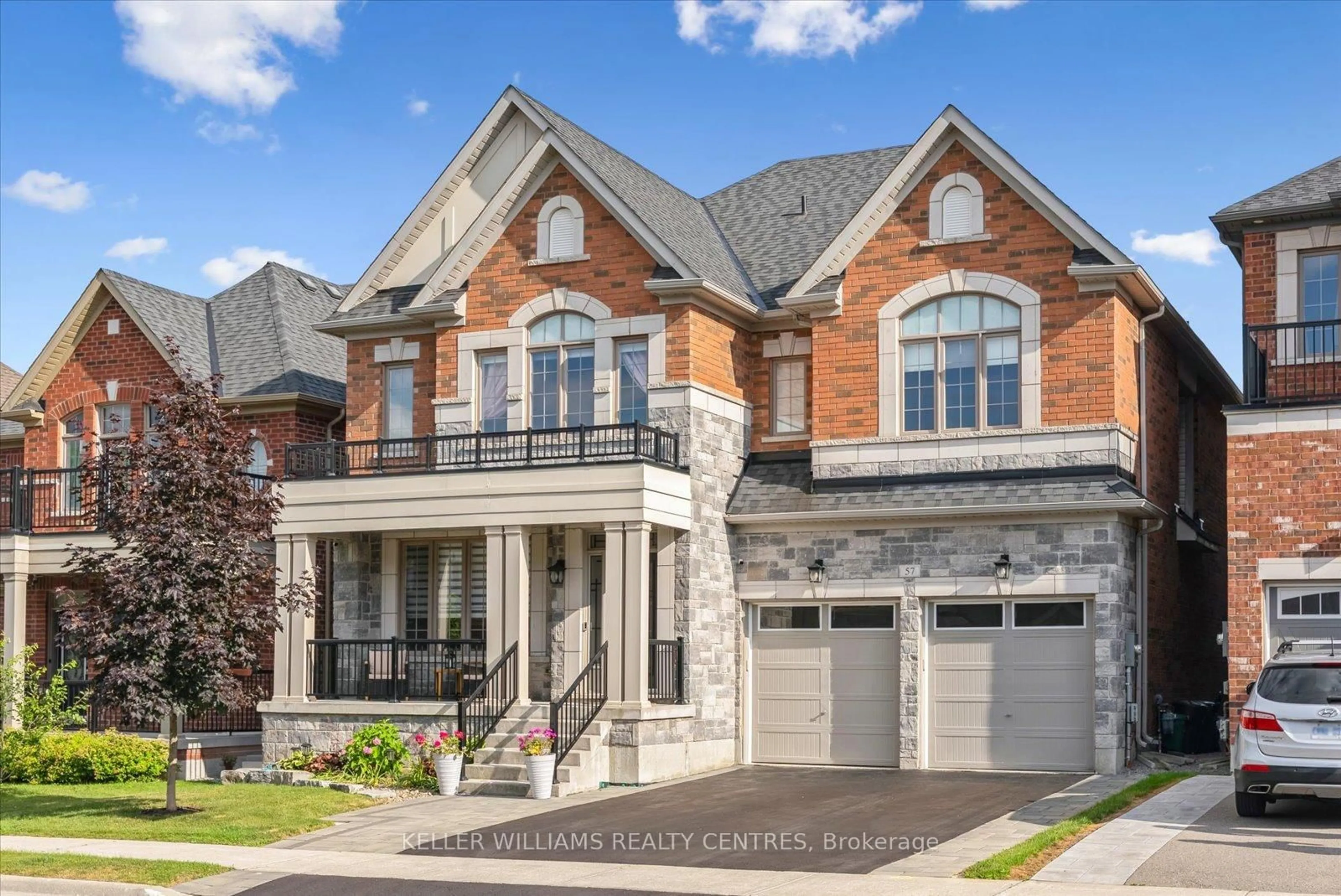 Home with brick exterior material, street for 57 Charlotte Abby Dr, East Gwillimbury Ontario L9N 1G5