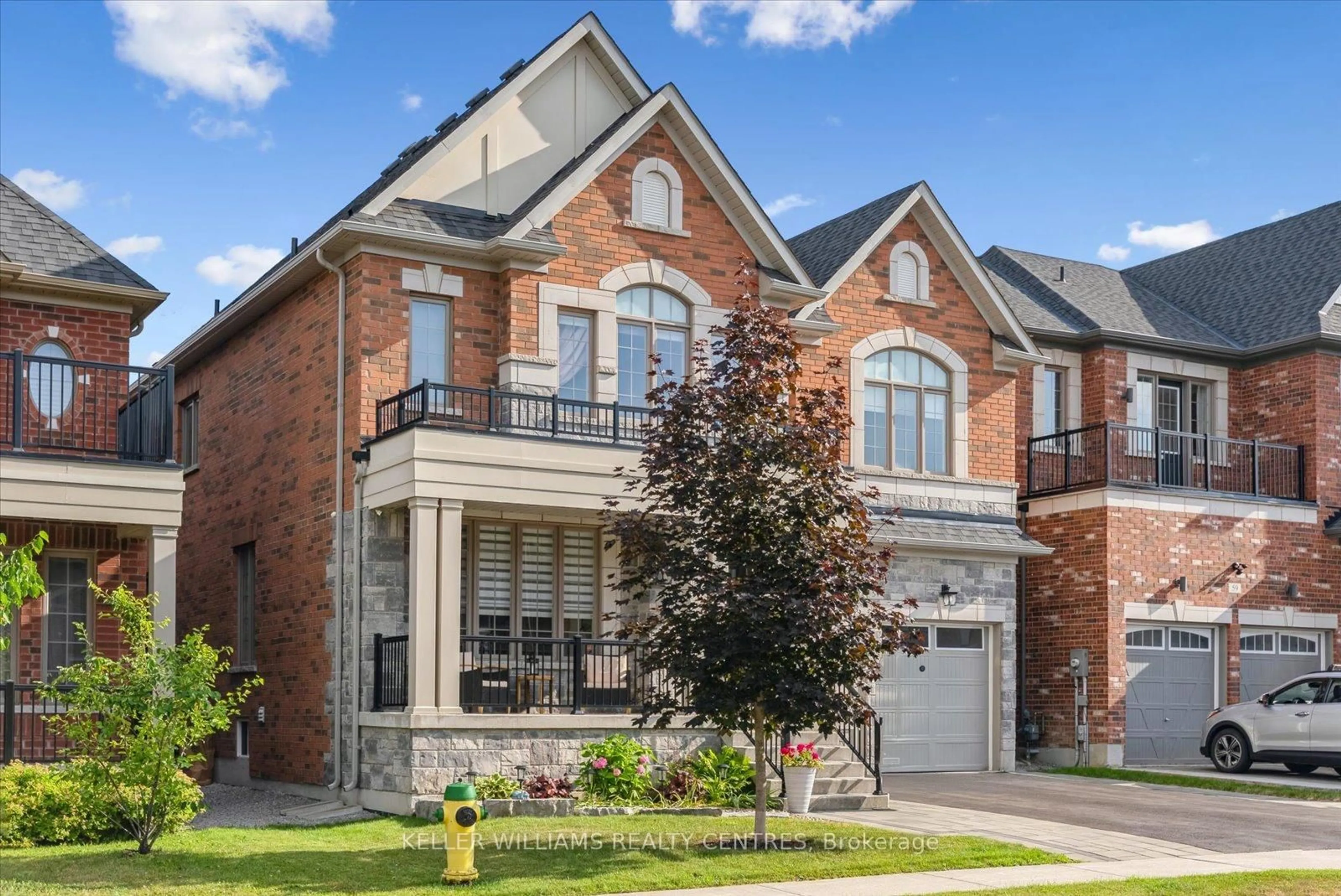Home with brick exterior material, street for 57 Charlotte Abby Dr, East Gwillimbury Ontario L9N 1G5