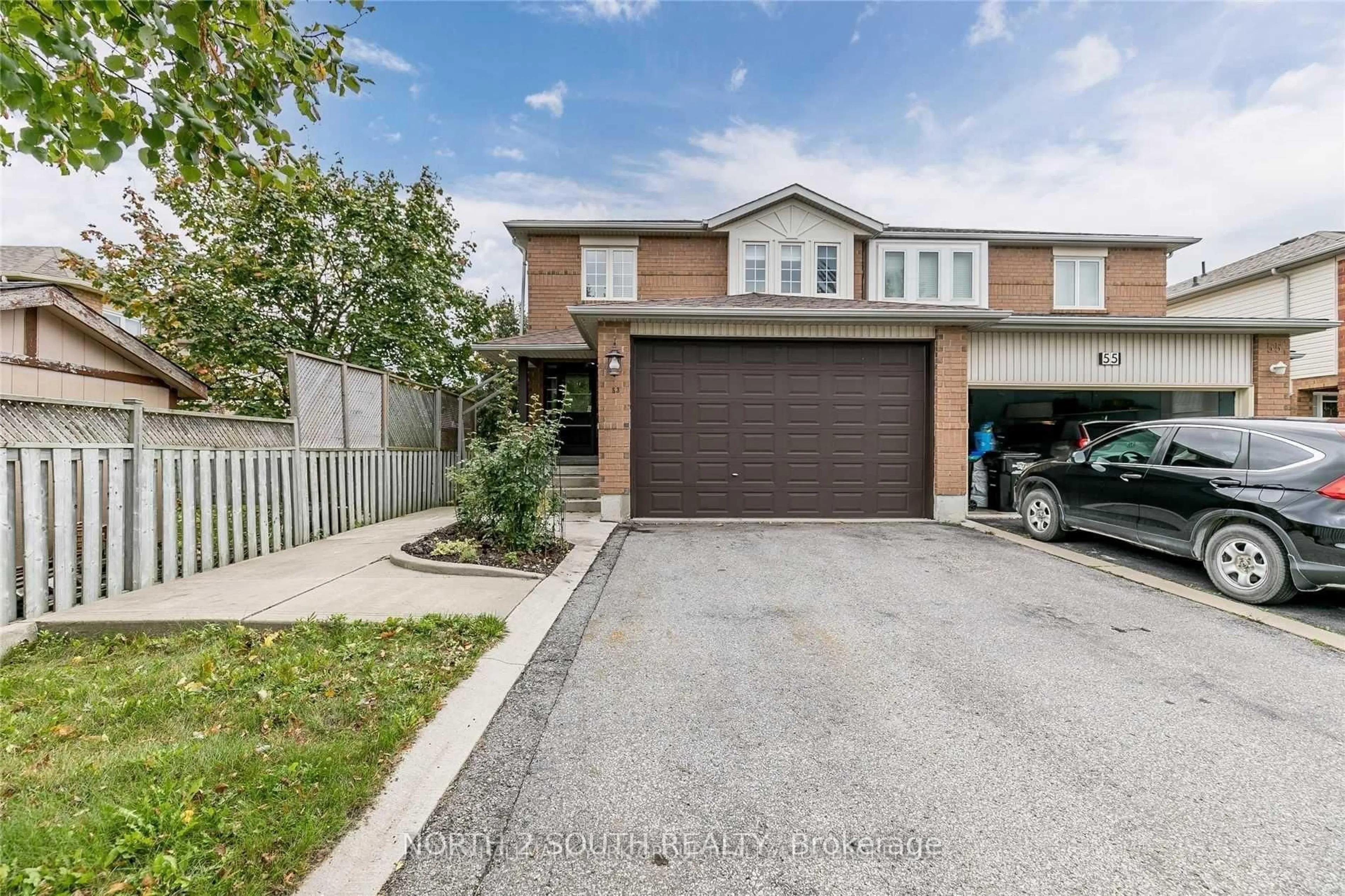A pic from outside/outdoor area/front of a property/back of a property/a pic from drone, street for 53 Noble Dr, Bradford West Gwillimbury Ontario L3Z 3A8
