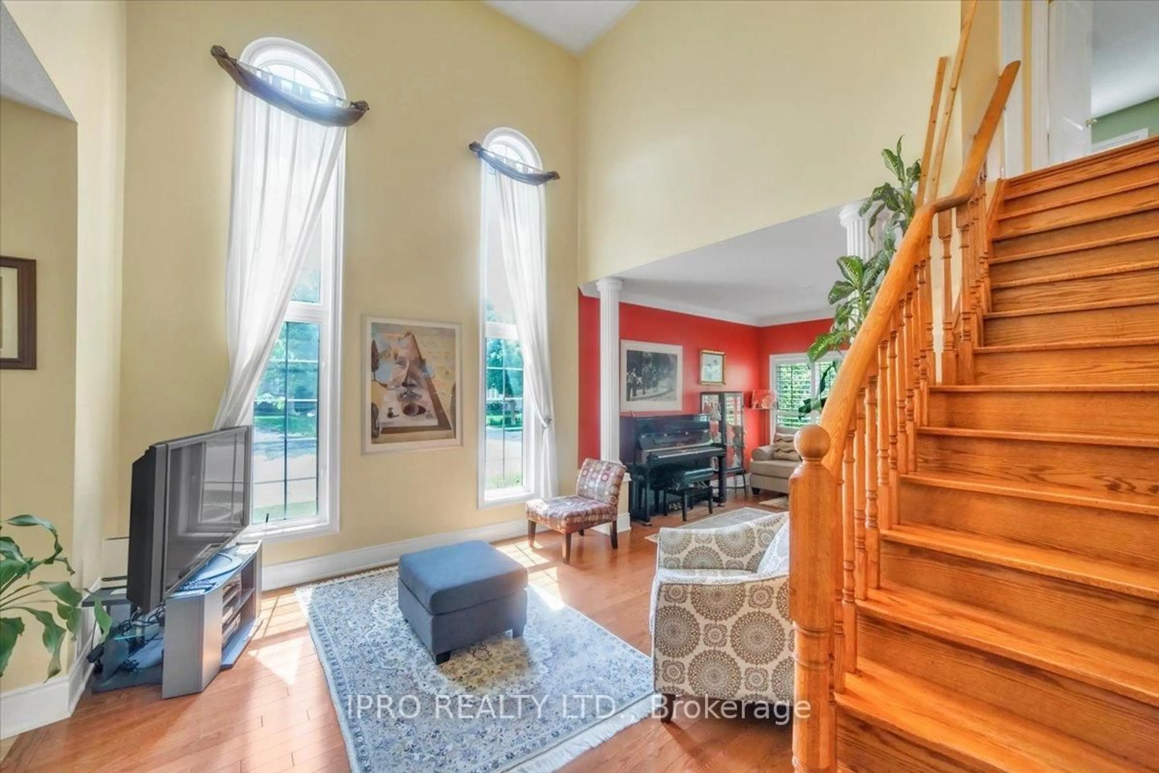Unknown for 1 Vitlor Dr, Richmond Hill Ontario L4E 2Y4