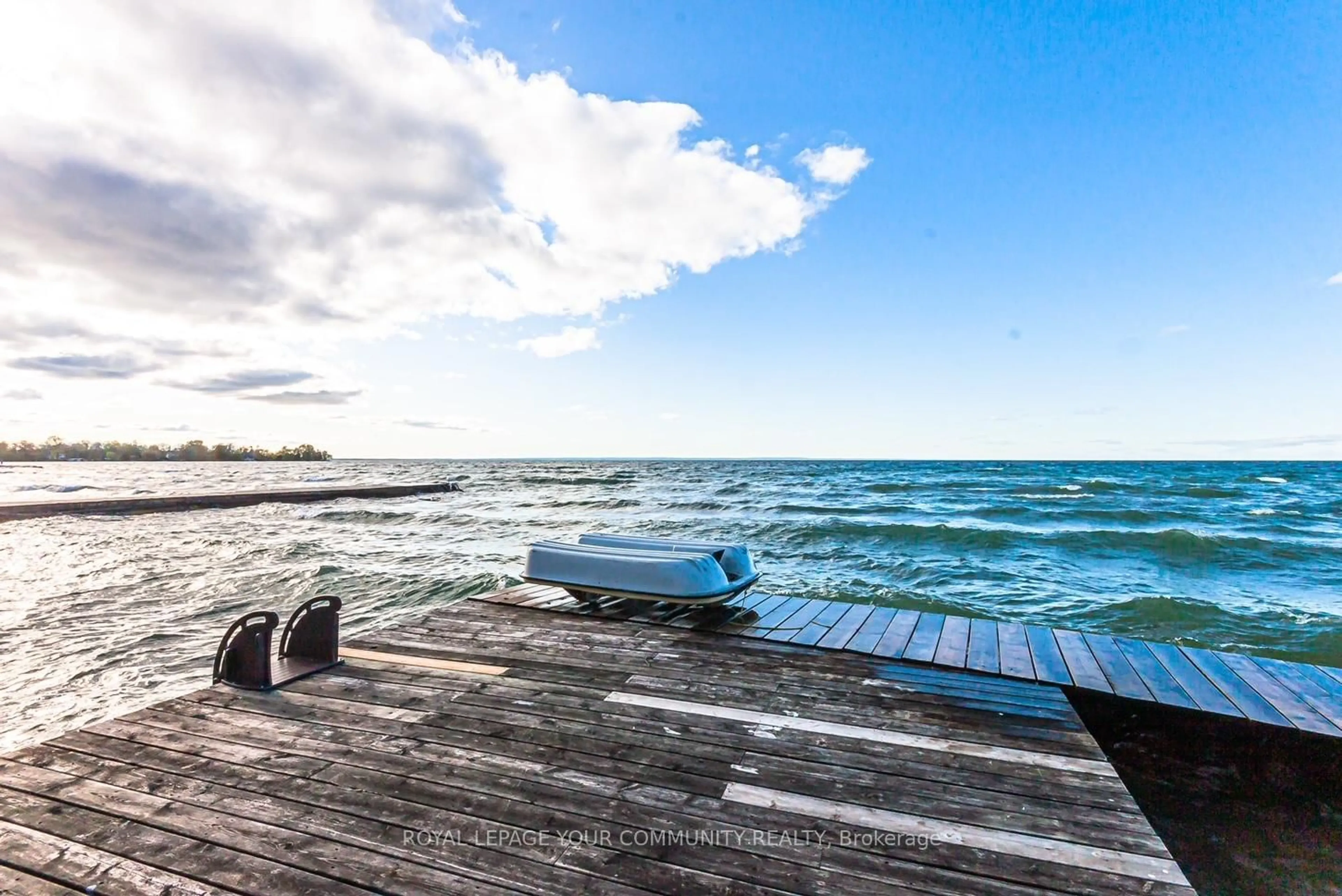 Unknown for 813 Lake Dr, Georgina Ontario L0E 1L0